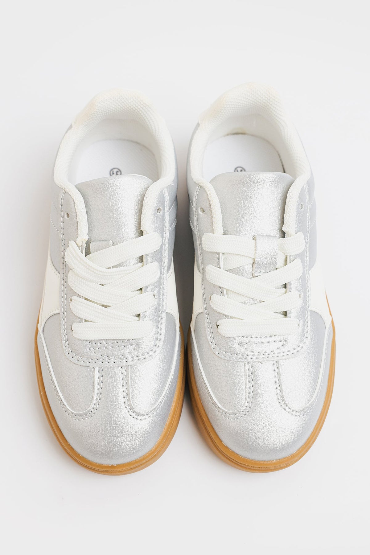SNEAKERS (E0087/409/919)