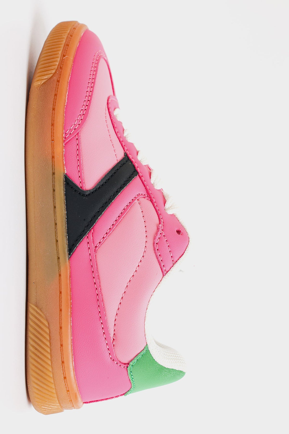 SNEAKERS (E0088/409/401)