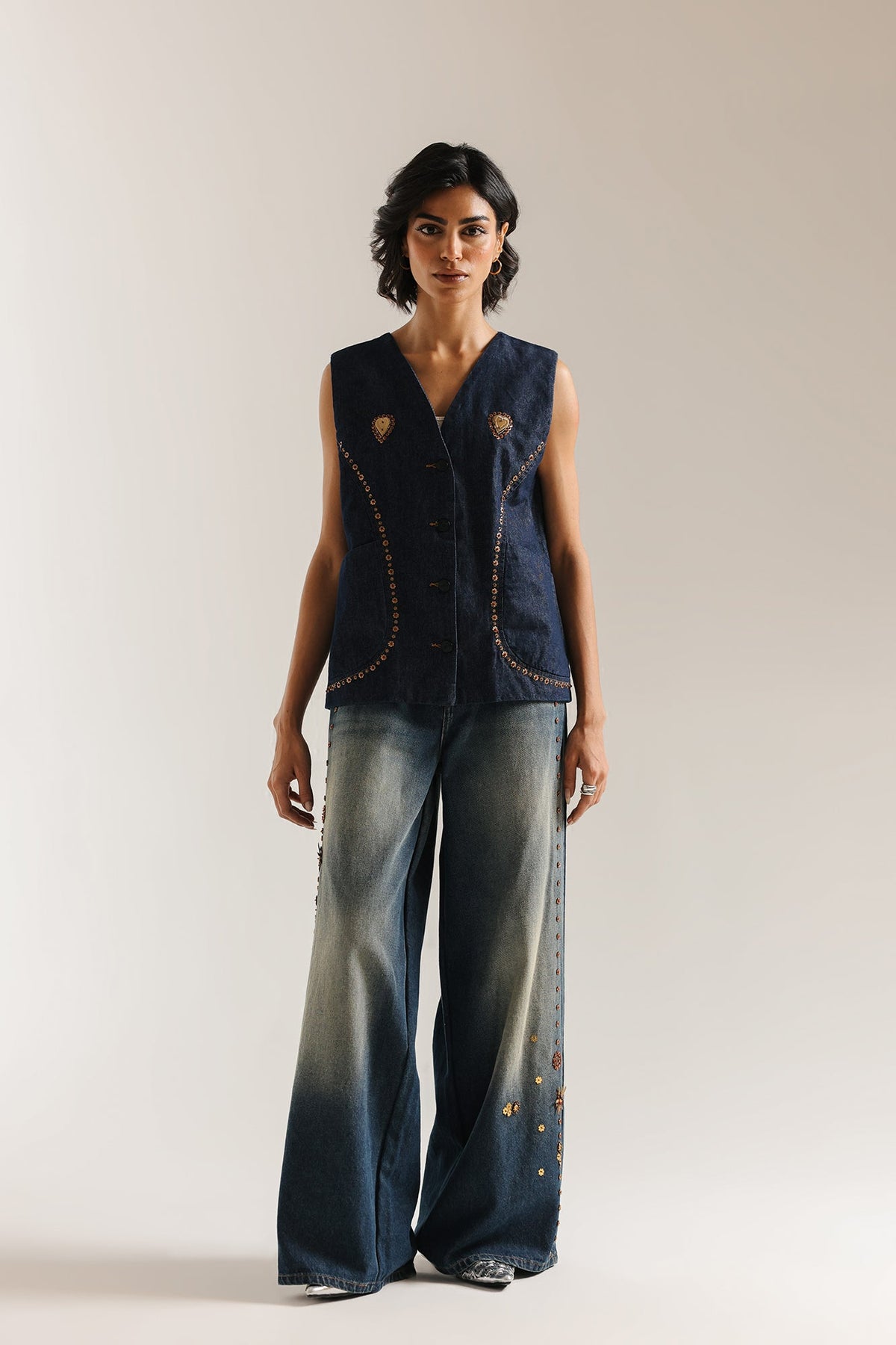 VEST (E0196/120/618)