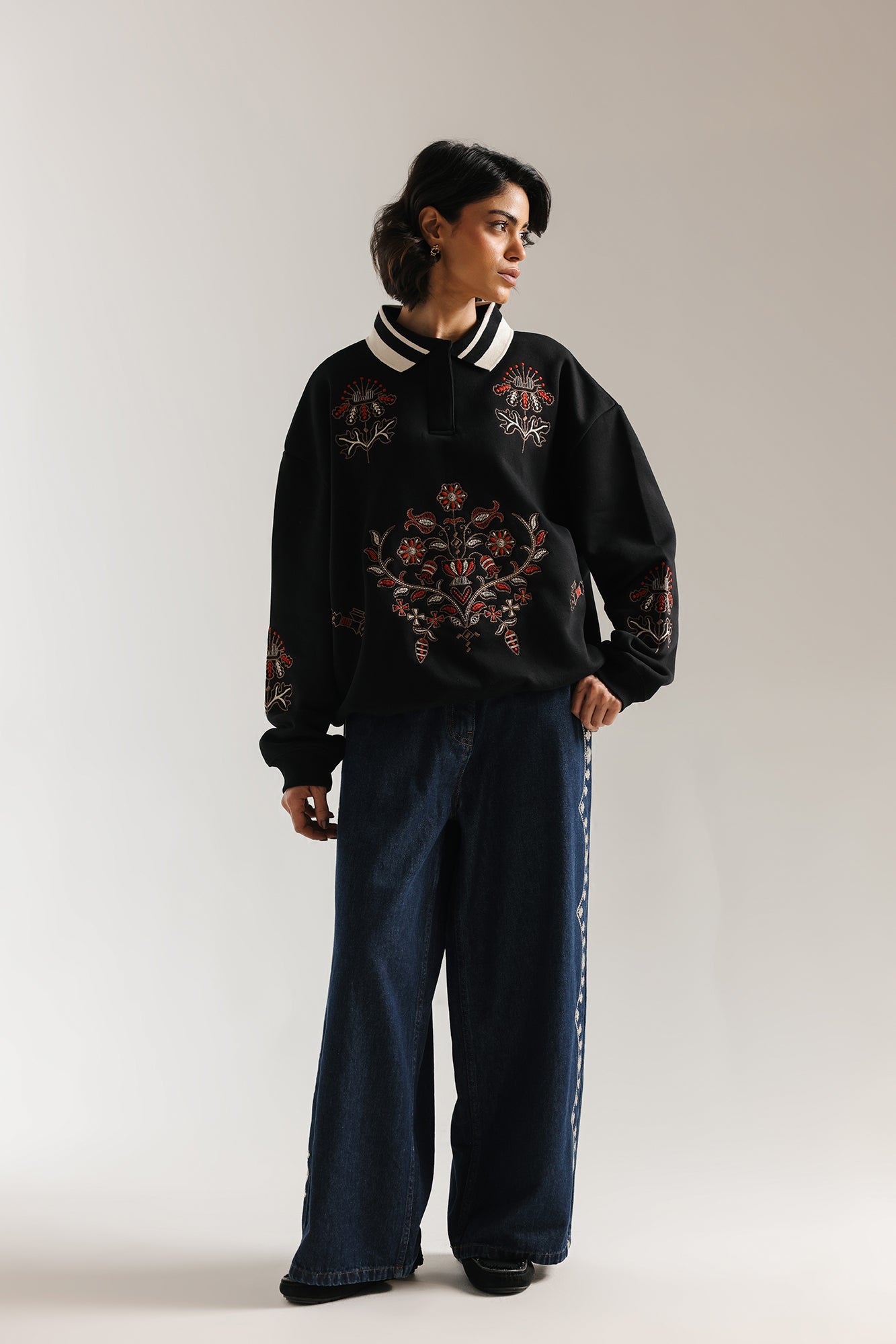 SWEATSHIRT (E0213/120/901)