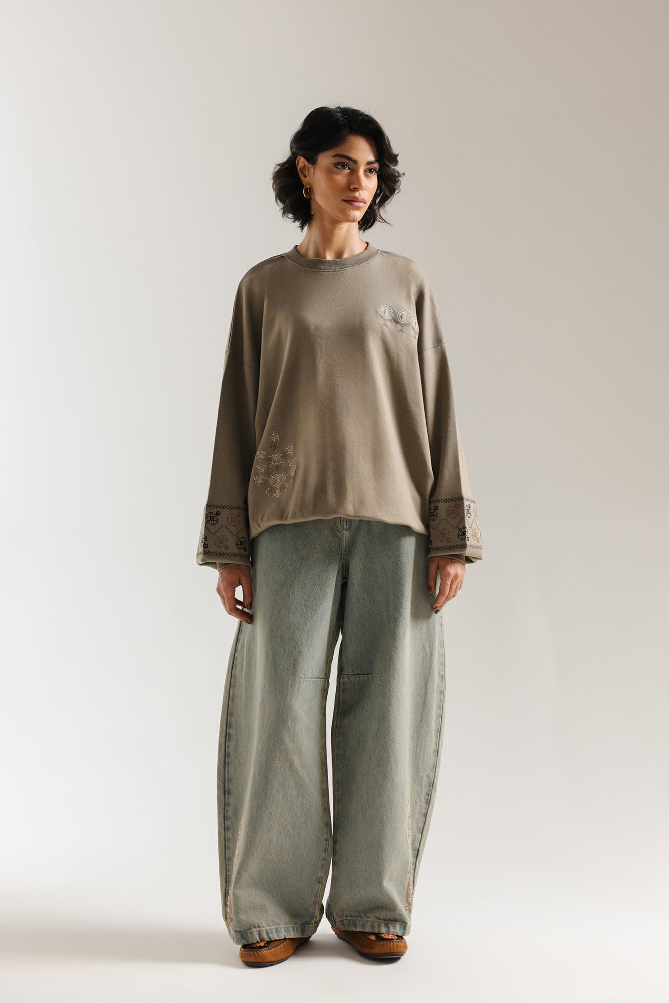 SWEATSHIRT (E0235/120/128)
