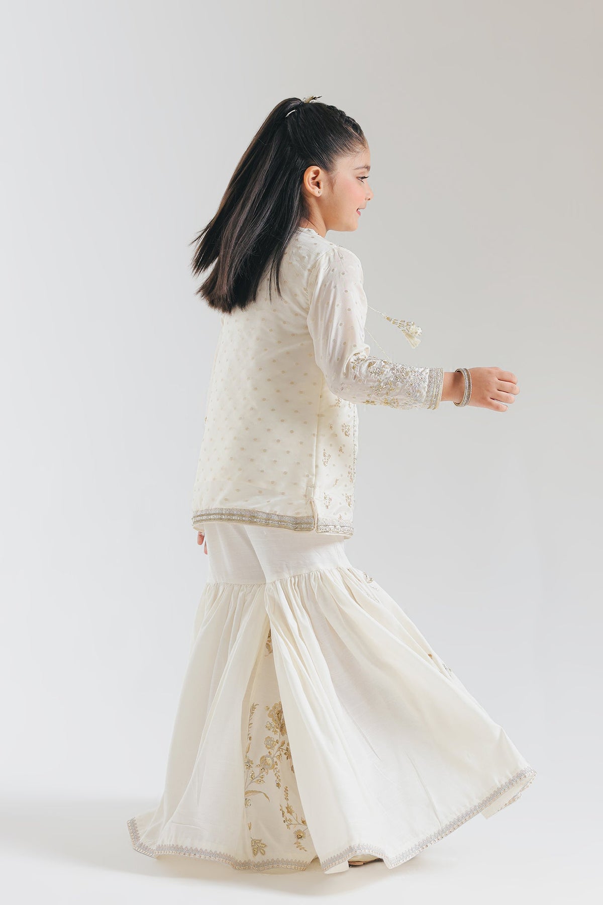 Ethnic