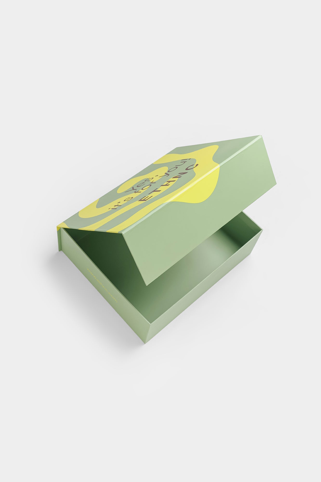 GIFT BOX - SMALL (E0276/111/918)