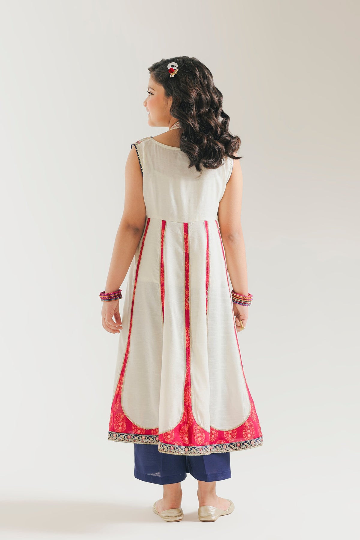 EMBROIDERED SUIT (E0302/415/005 E0302/315/005)