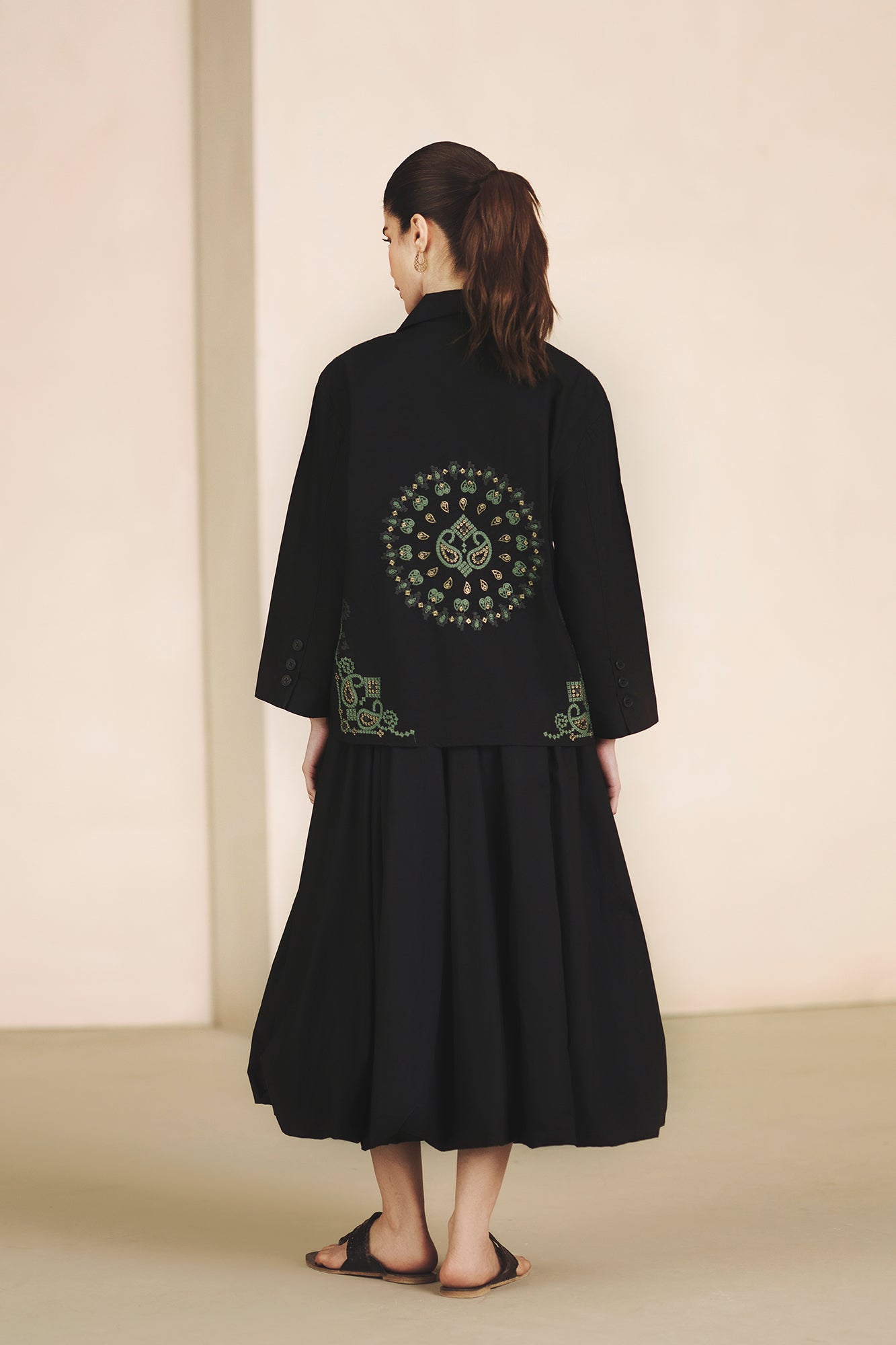 EMBROIDERED TOP (E0333/120/902)