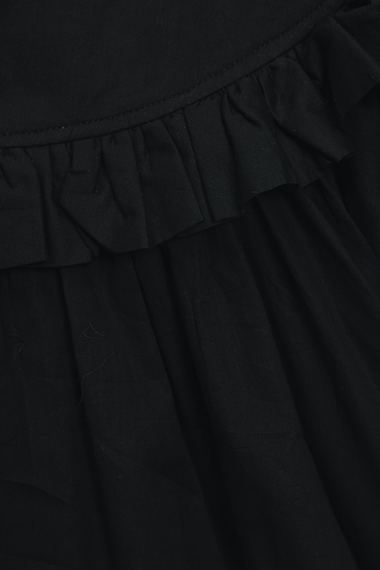 EMBROIDERED TOP (E0546/101/902)