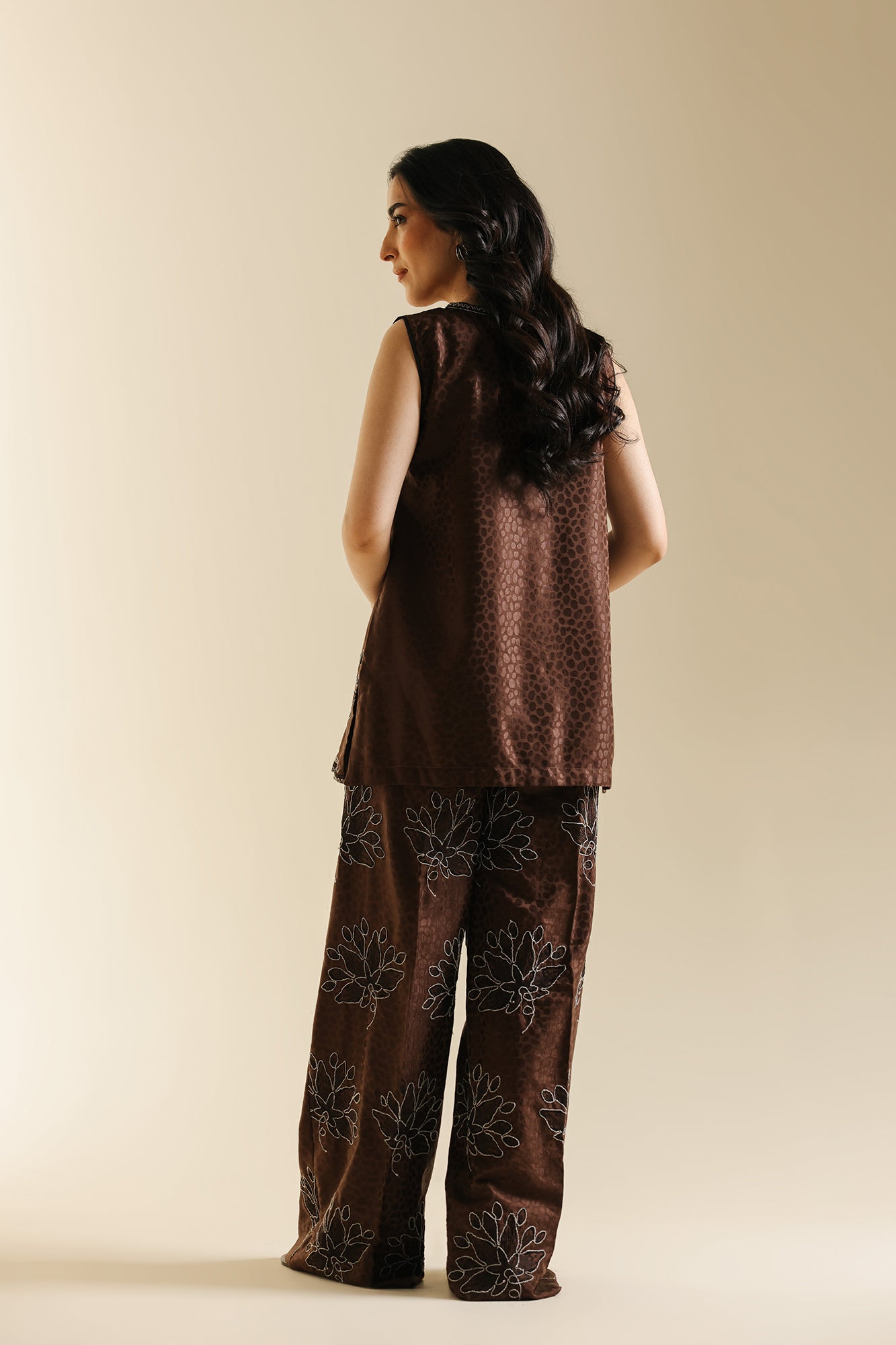 EMBROIDERED SUIT (E0619/119/116)