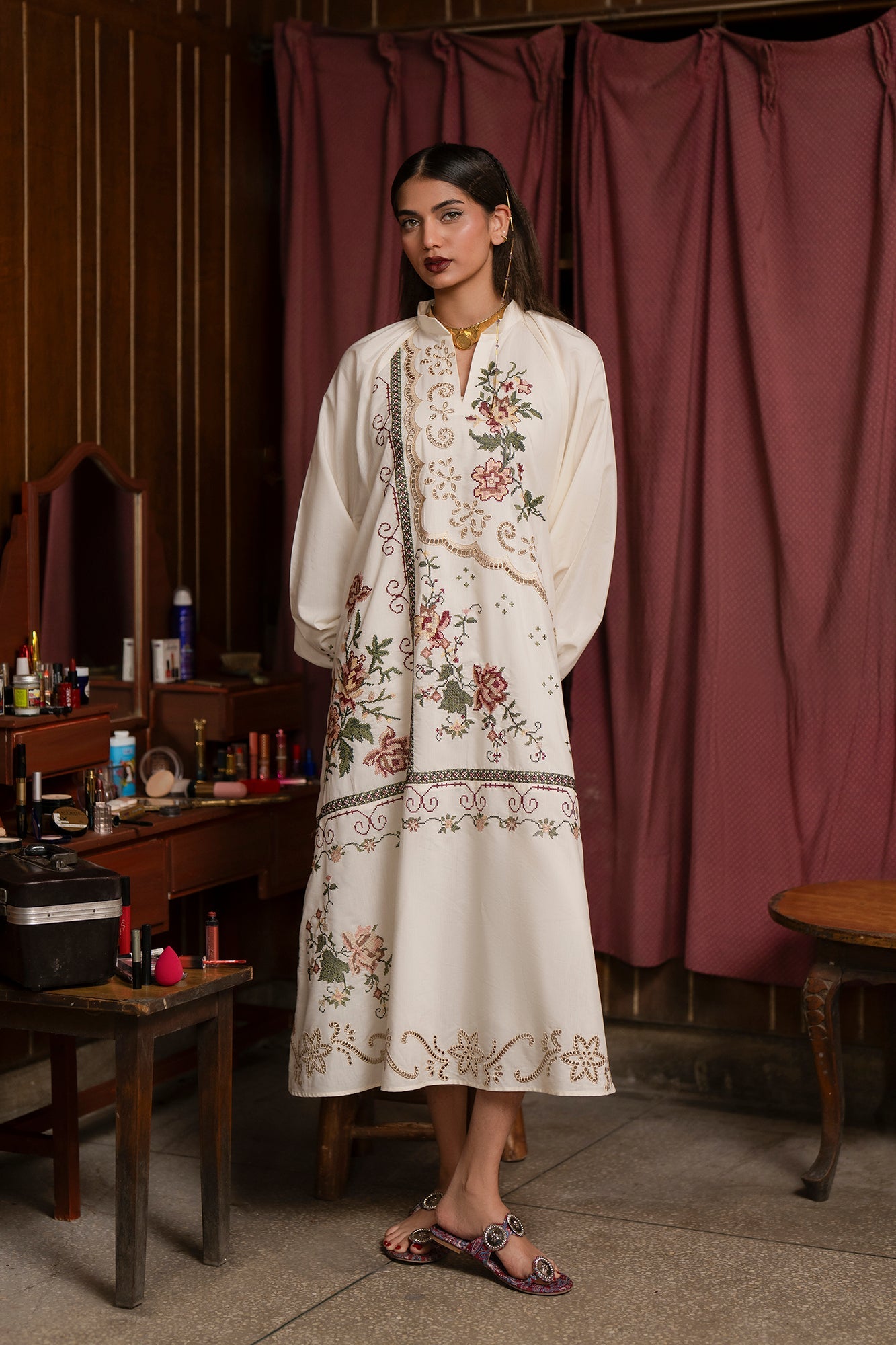 DRESS (E0643/119/002)