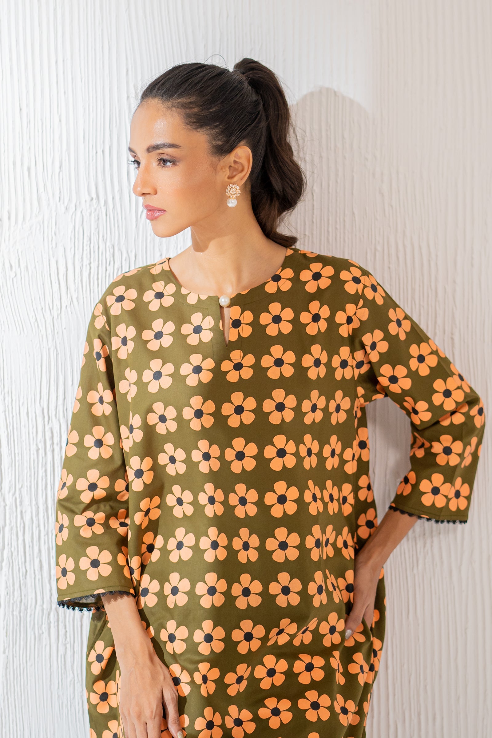 Many flowers 2 piece