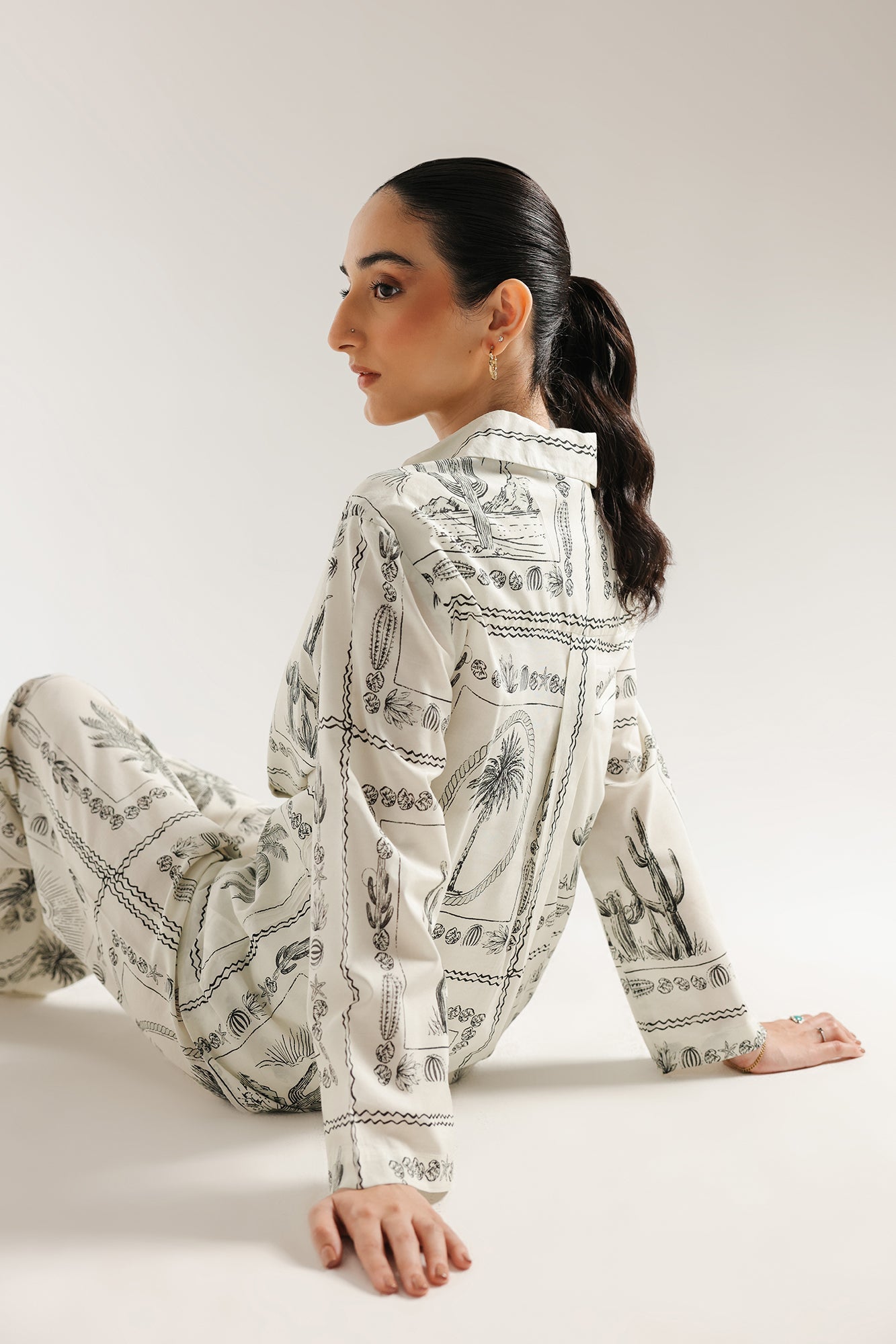 PRINTED SUIT (E0654/106/005)