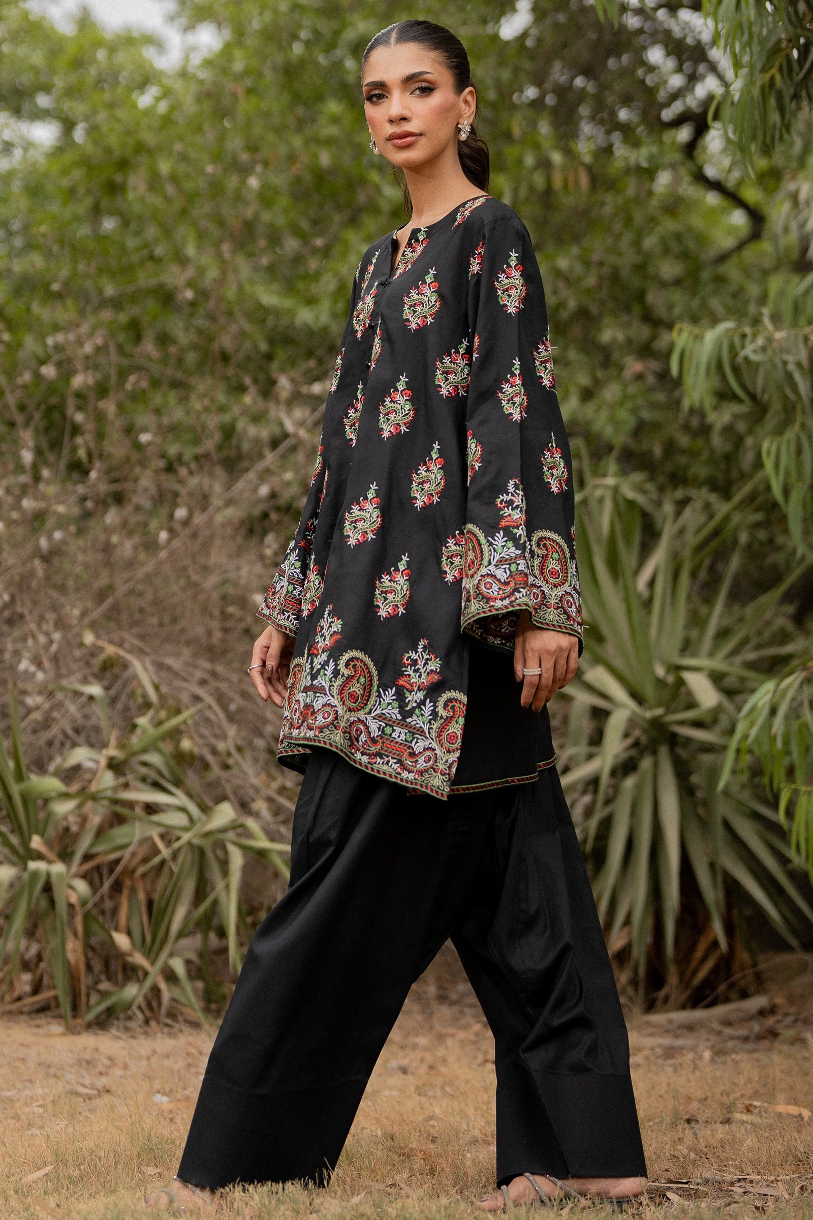 Multi Paisley 2 Piece
