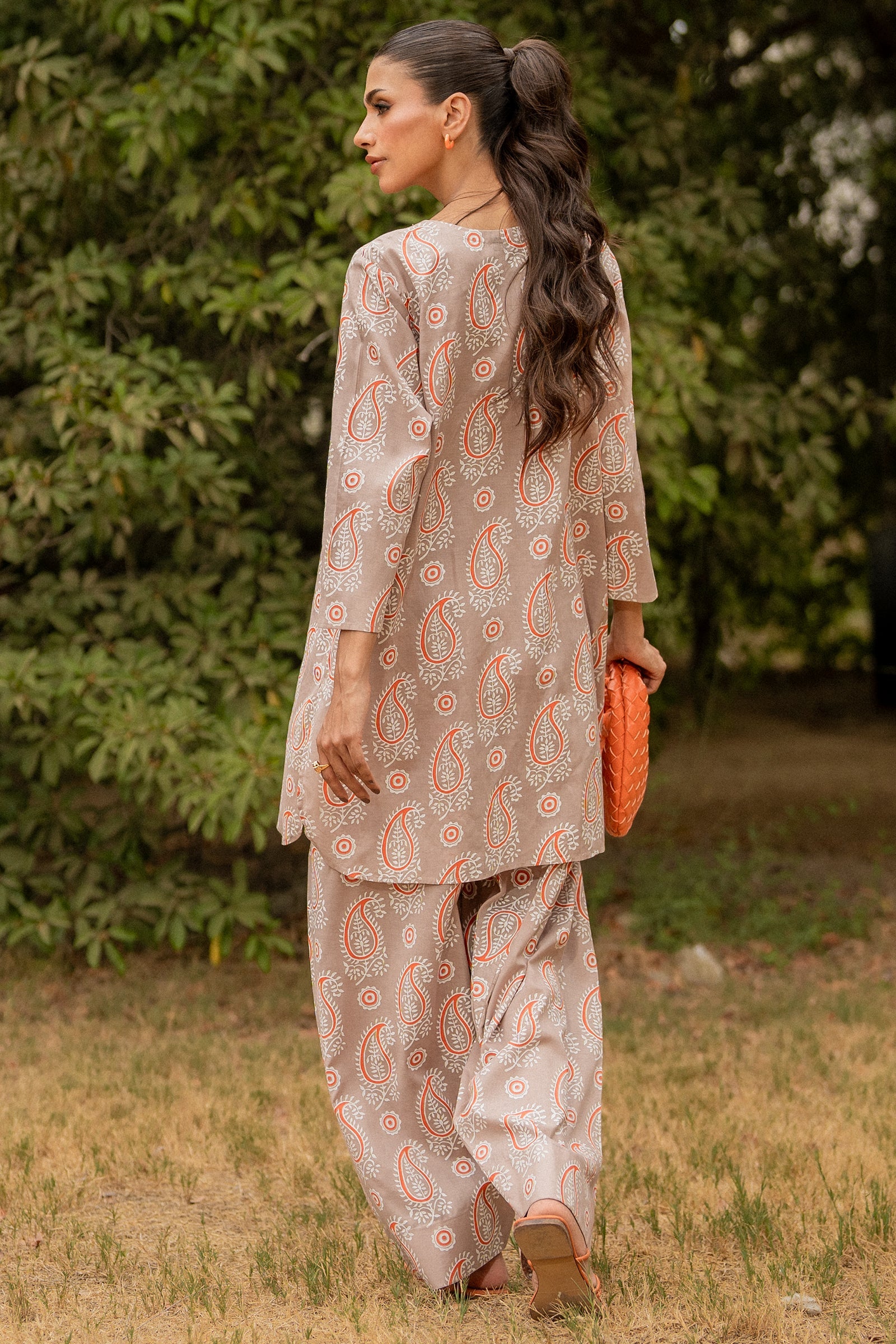 Many paisley 2 piece