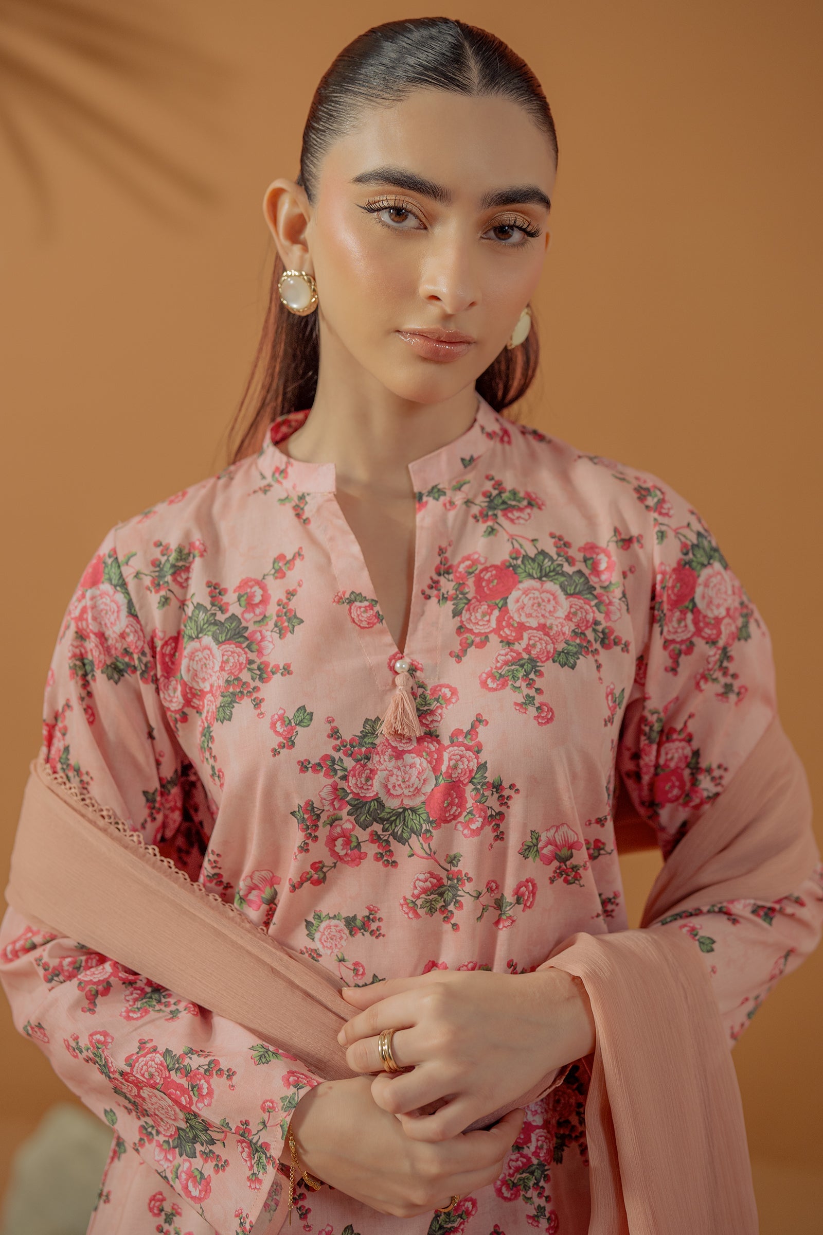 https://cdn.shopify.com/s/files/1/0568/3308/1529/files/E07101_1.jpg?v=1776668381