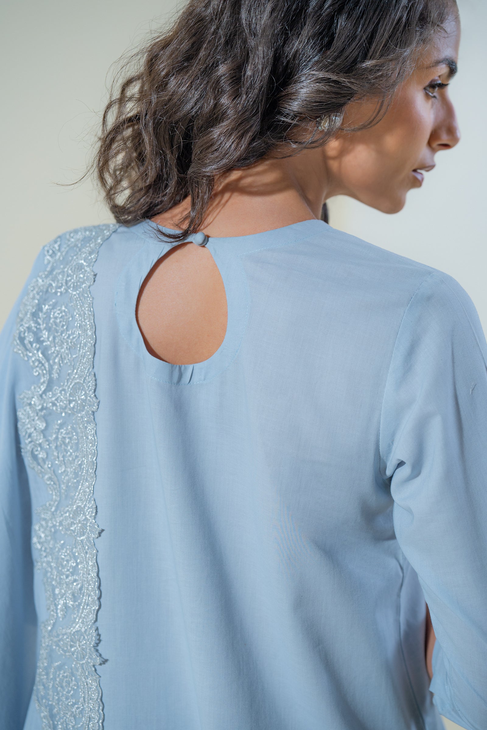 https://cdn.shopify.com/s/files/1/0568/3308/1529/files/E07160-LB0-2.jpg?v=1778756617