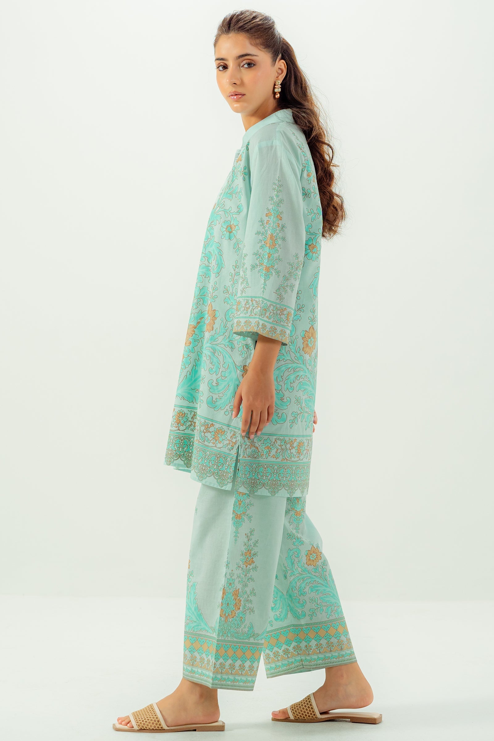 Damask 2 piece