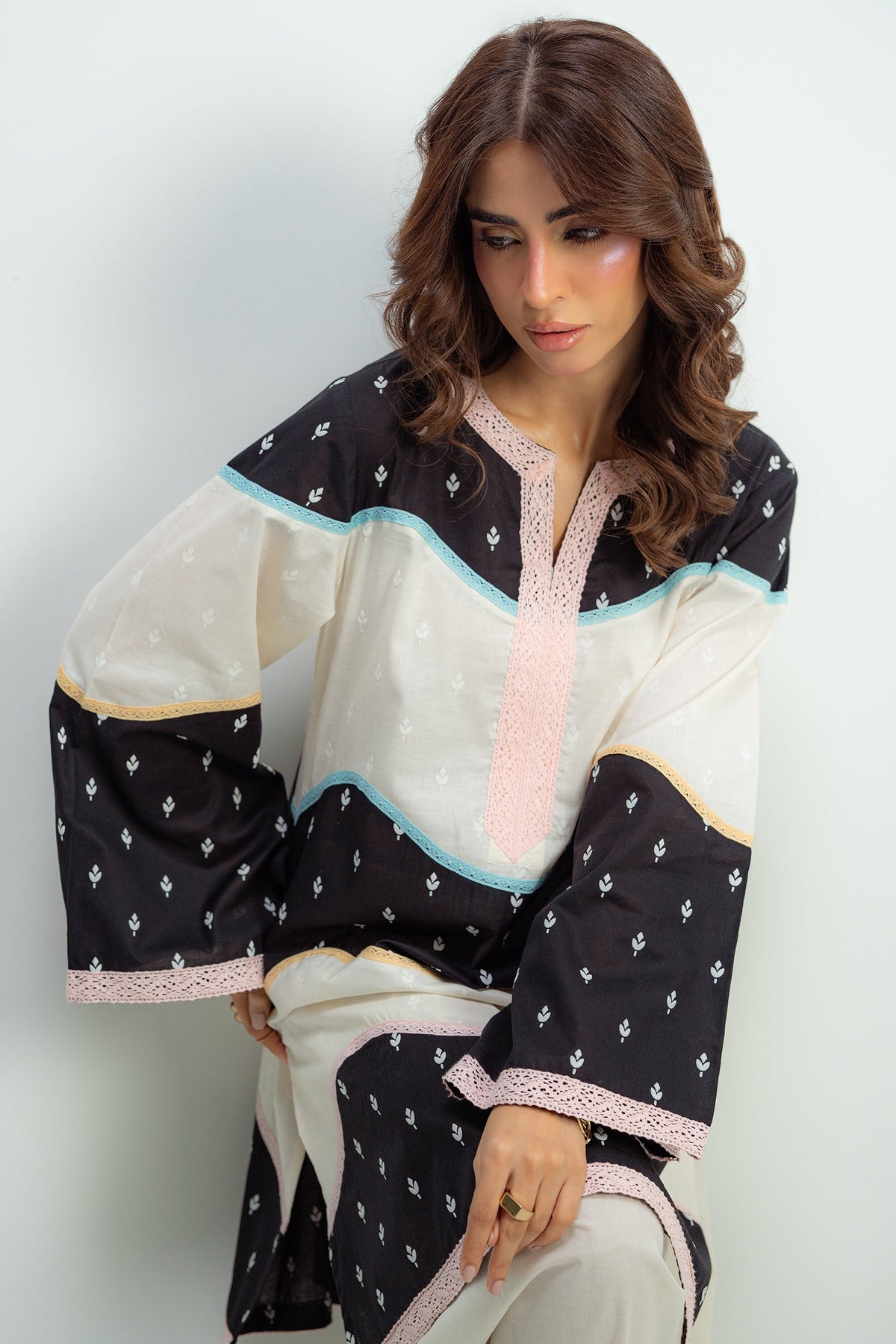 Oscillate 2 piece