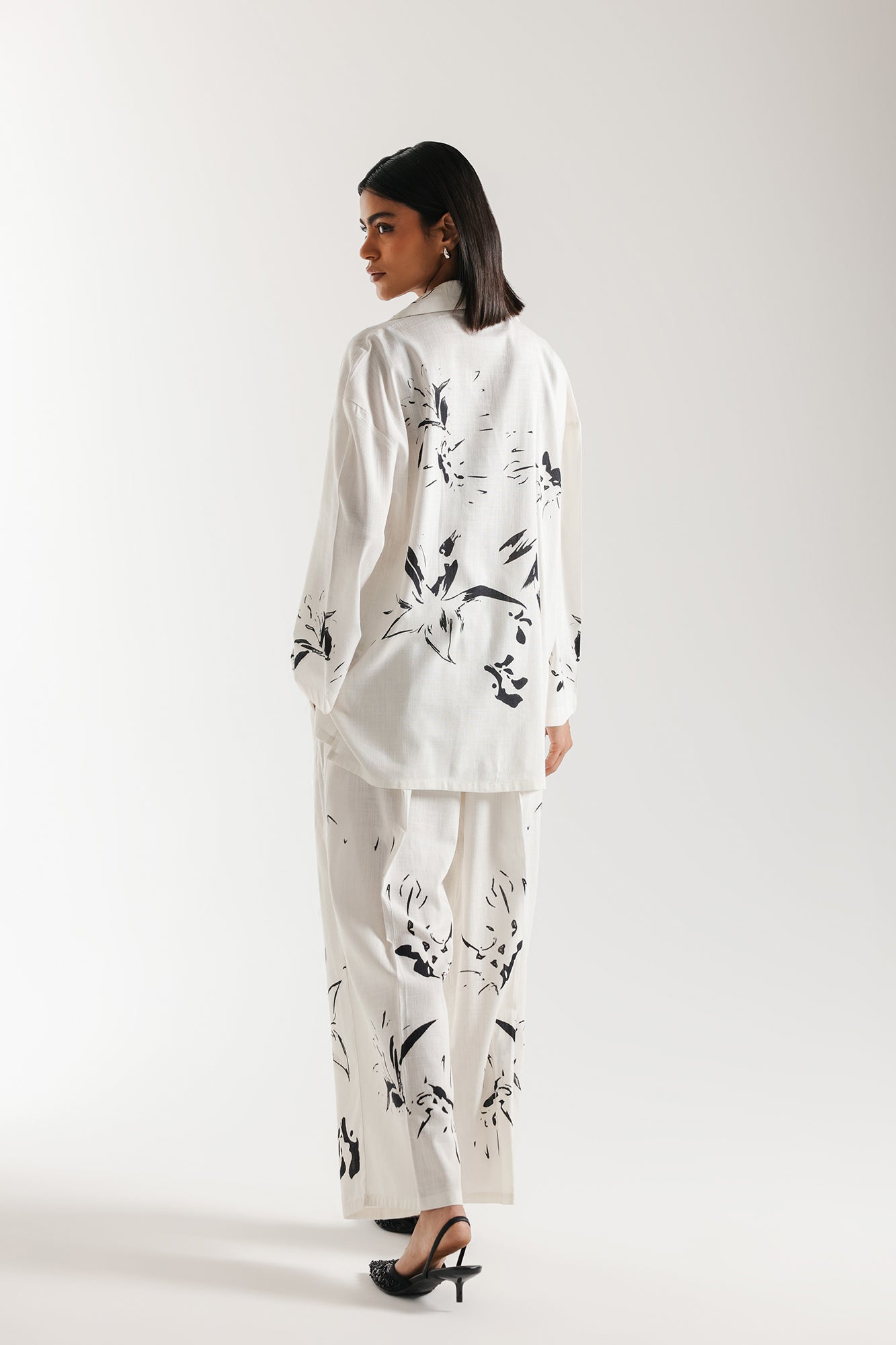 https://cdn.shopify.com/s/files/1/2290/7917/files/E0756-106-003_3_4b991dde-4cb8-47ee-b263-6084779b8a4a.jpg?v=1776023011