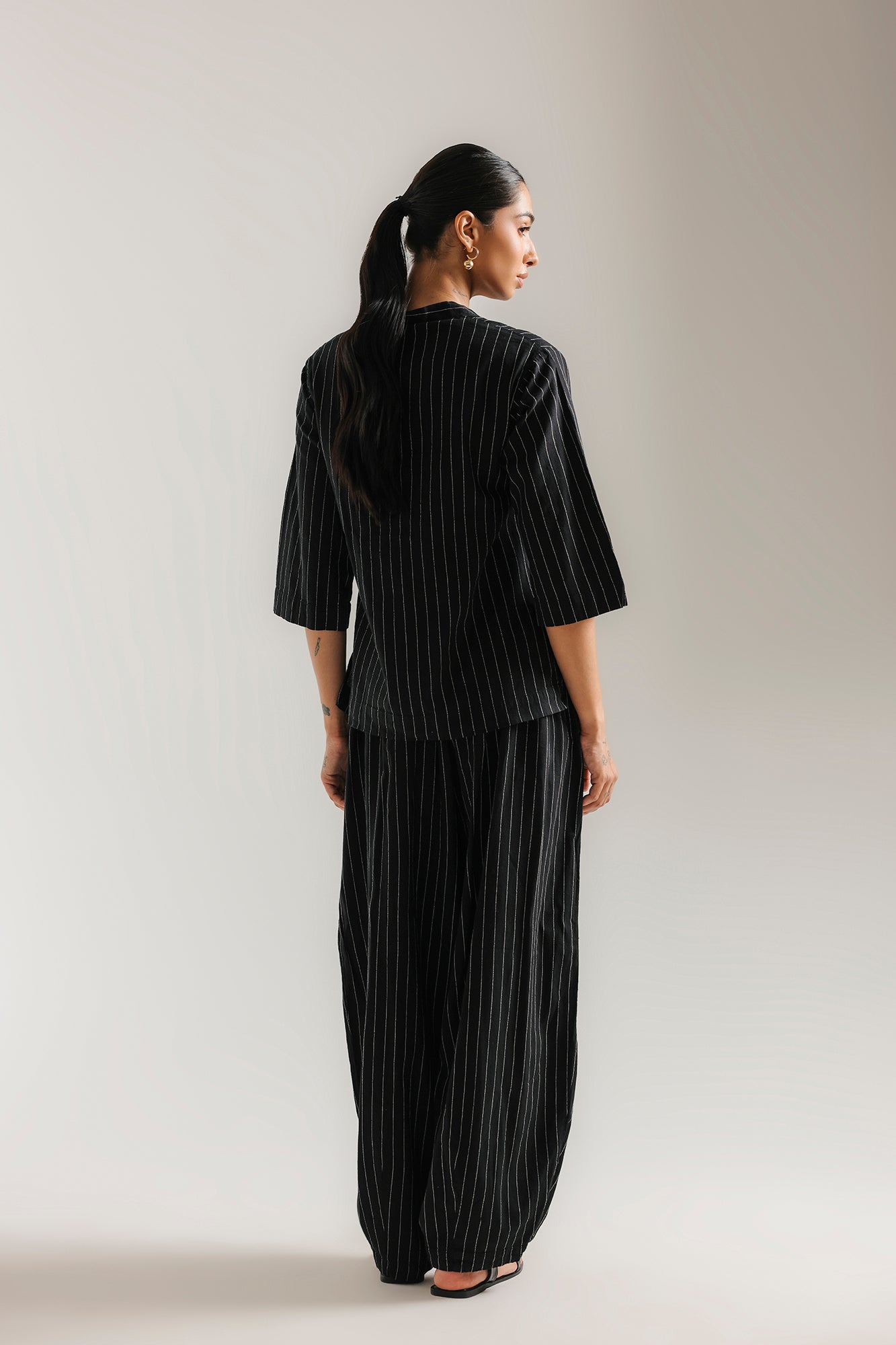 STRIPED SUIT (E0756/116/901)