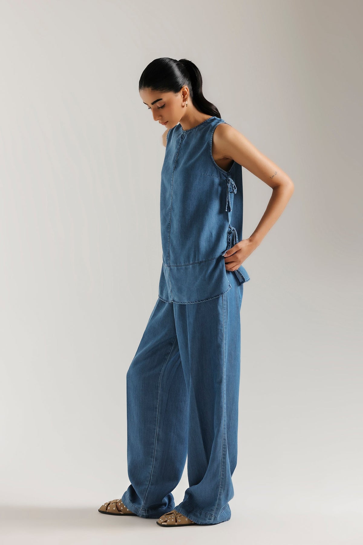 SOLID SUIT (E0766/116/624)