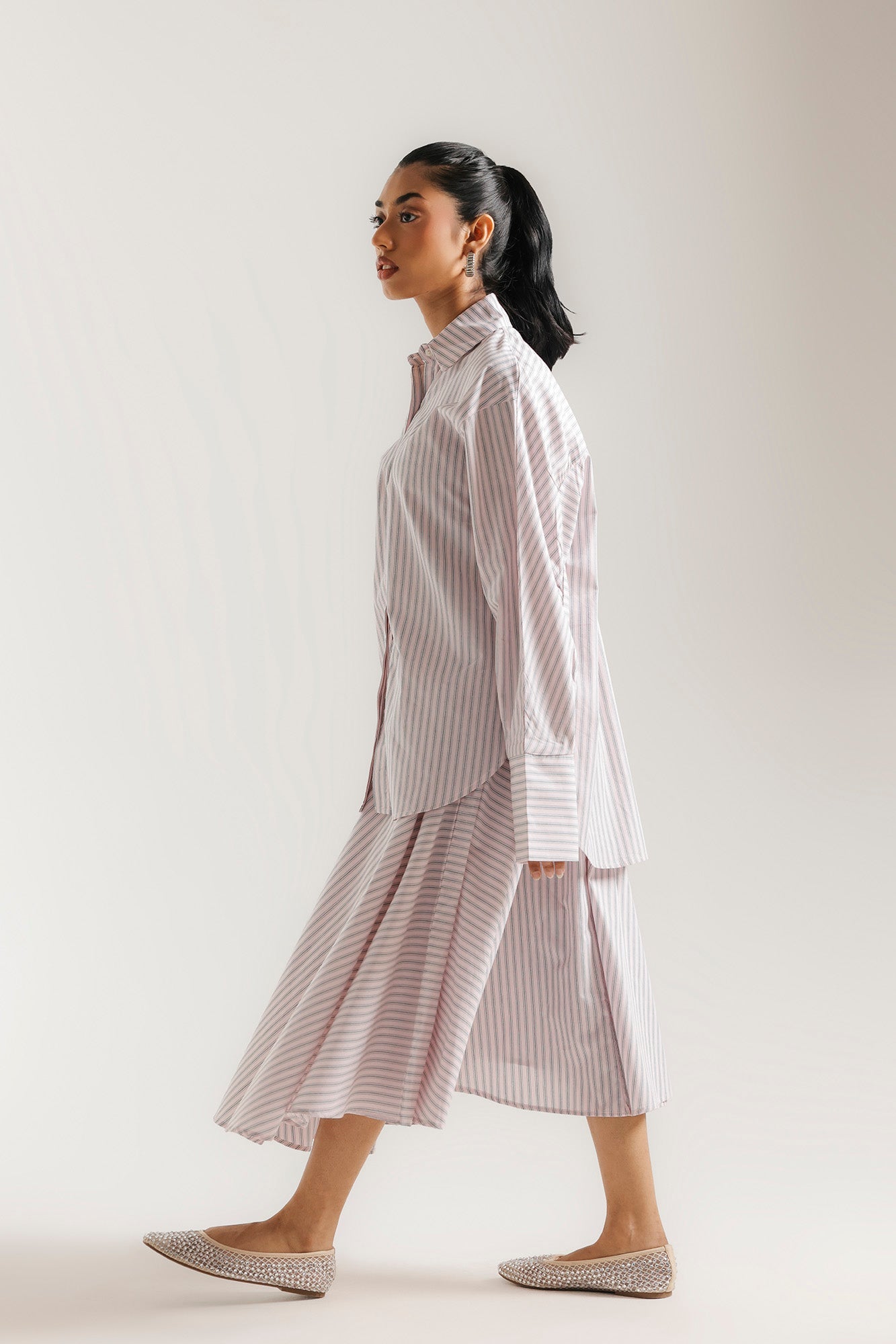SUIT (E0771/116/316)