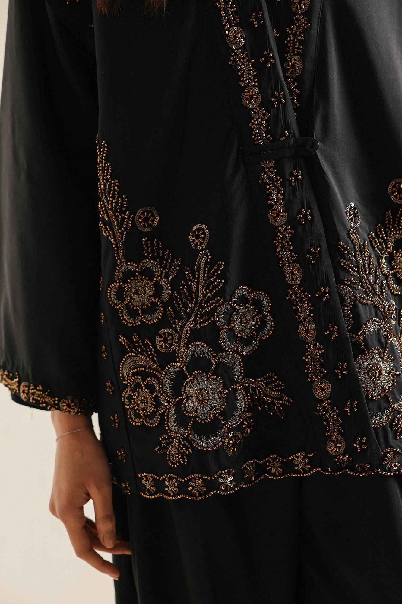 KIMONO (E0772/119/902)
