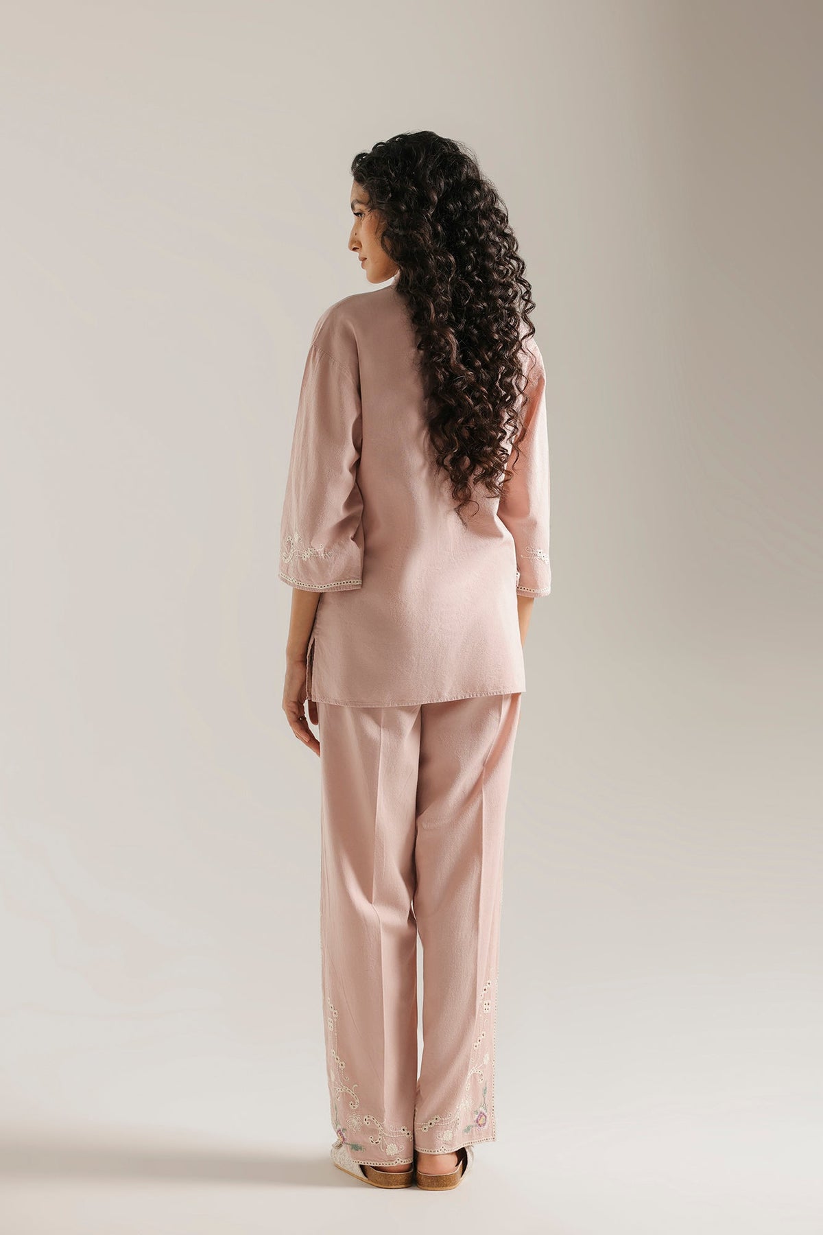 EMBROIDERED SUIT (E0779-106-315)