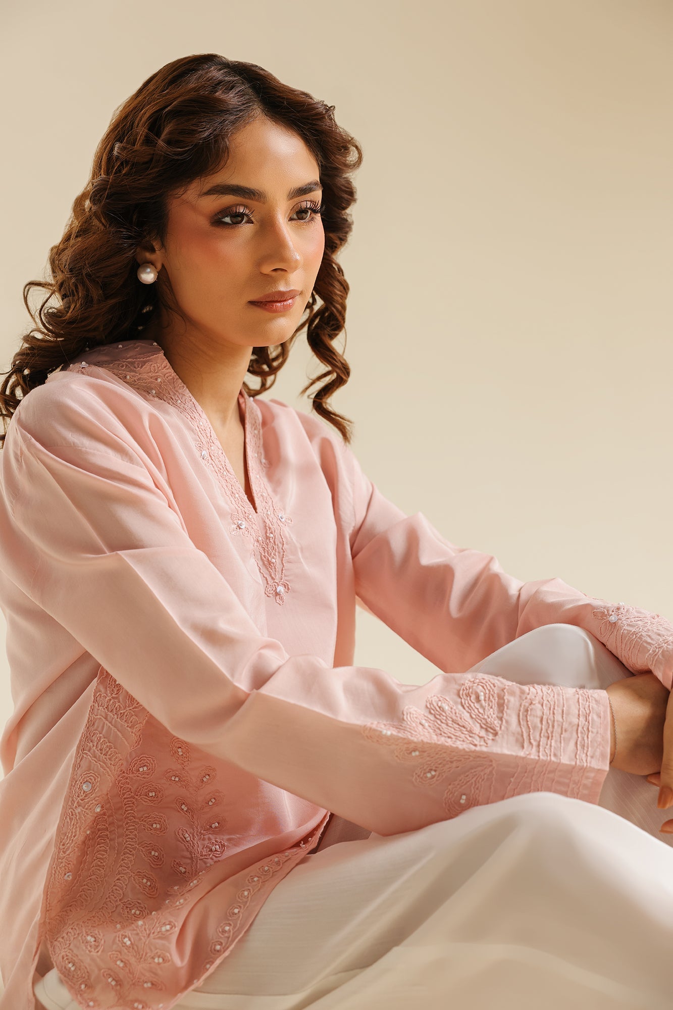 EMBROIDERED TOP (E0798/119/328)