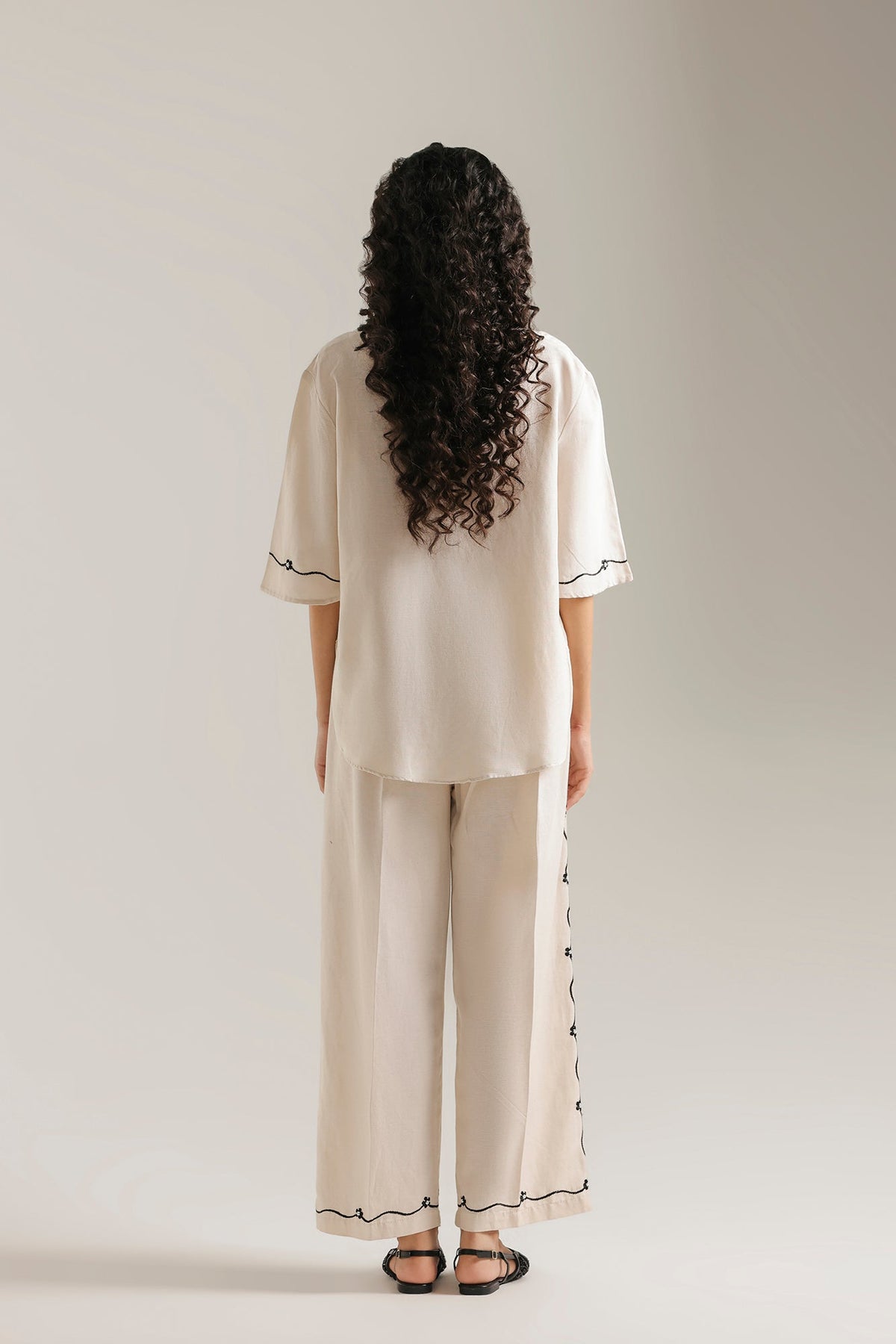 SOLID SUIT (E0801-106-002)