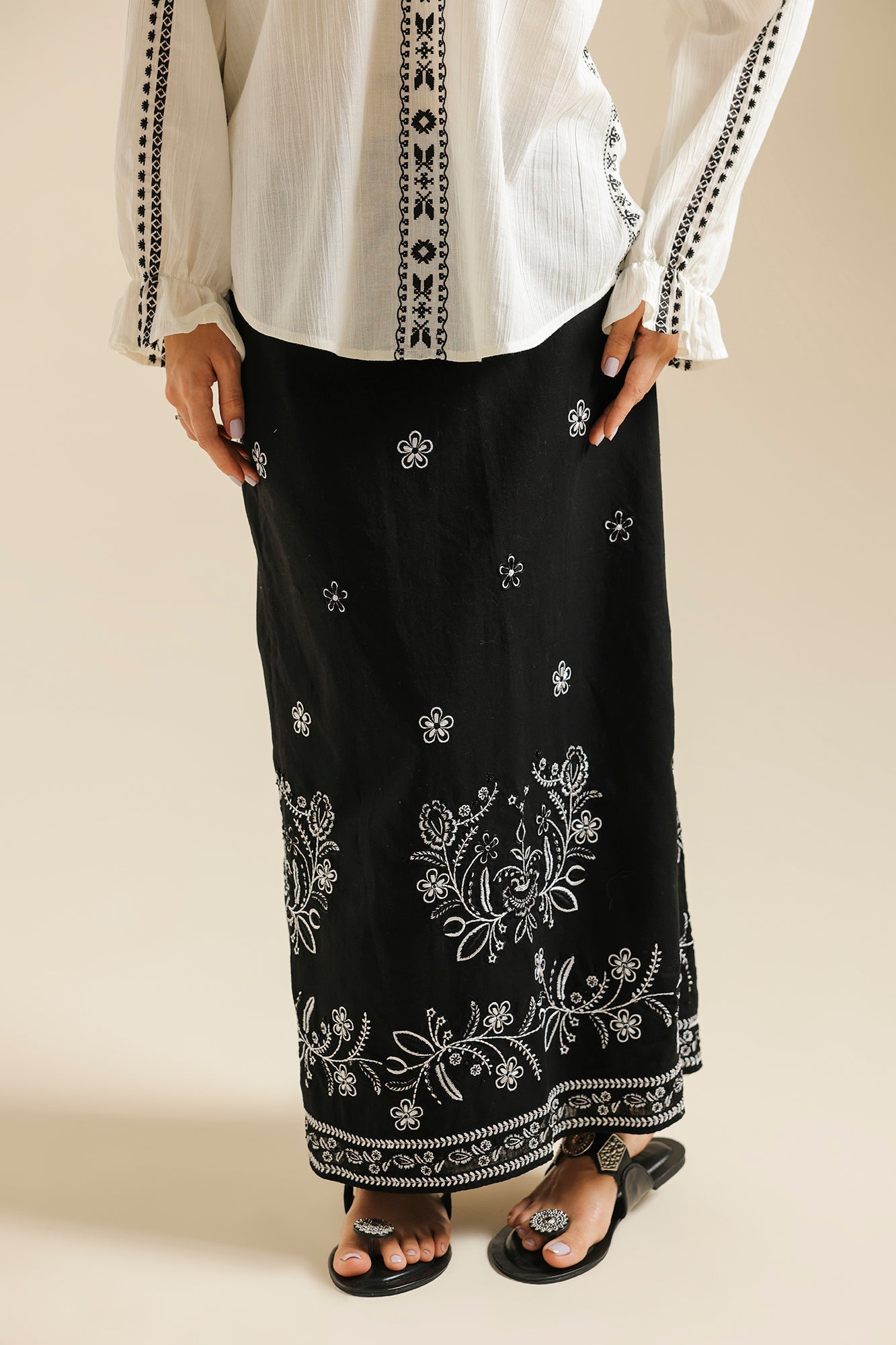 SKIRT (E0809/119/902)