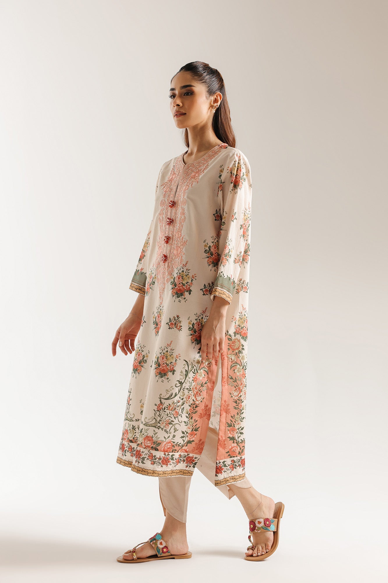 EMBROIDERED SUIT (E0827/203/328)