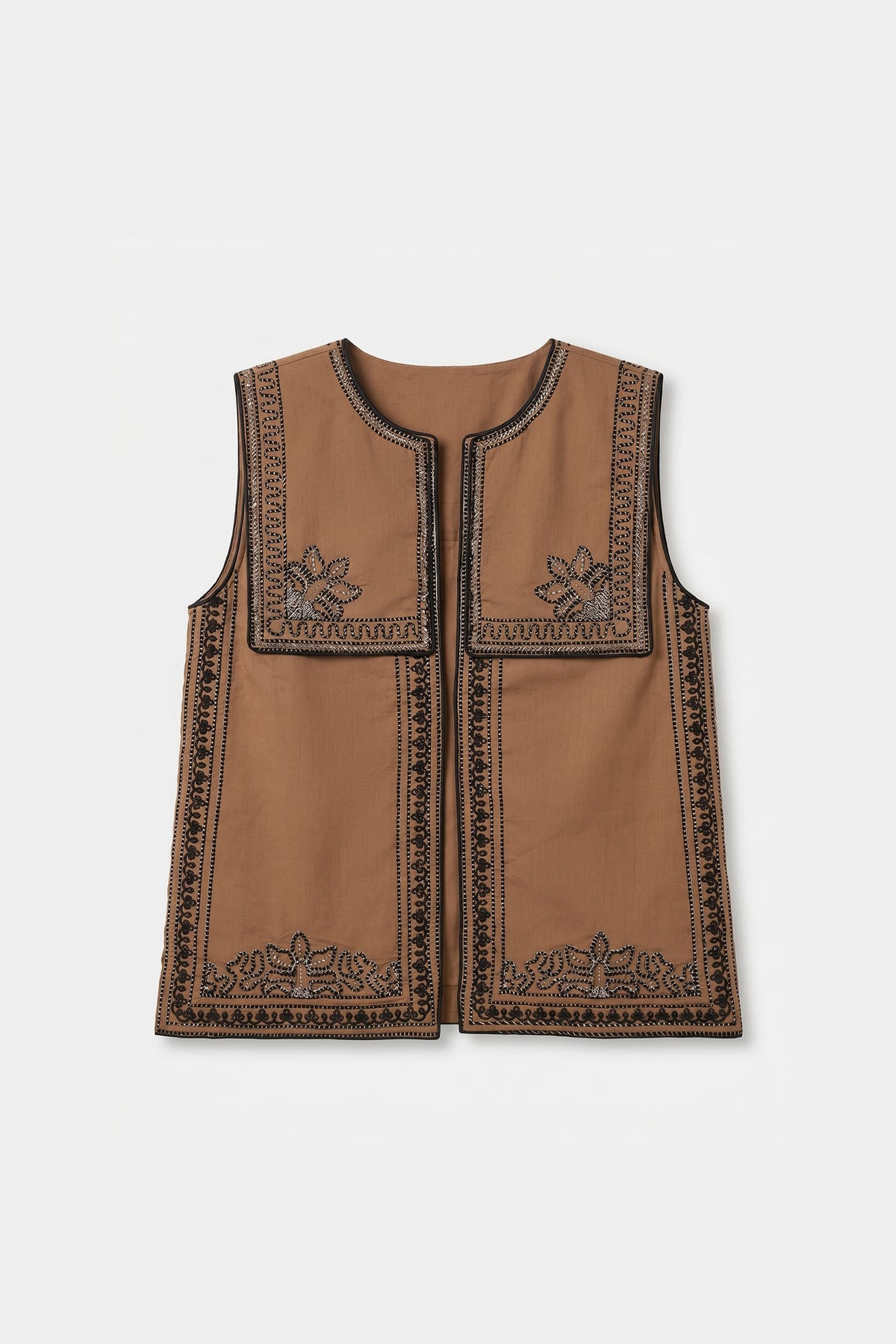 EMBROIDERED SUIT (E0828/119/806)