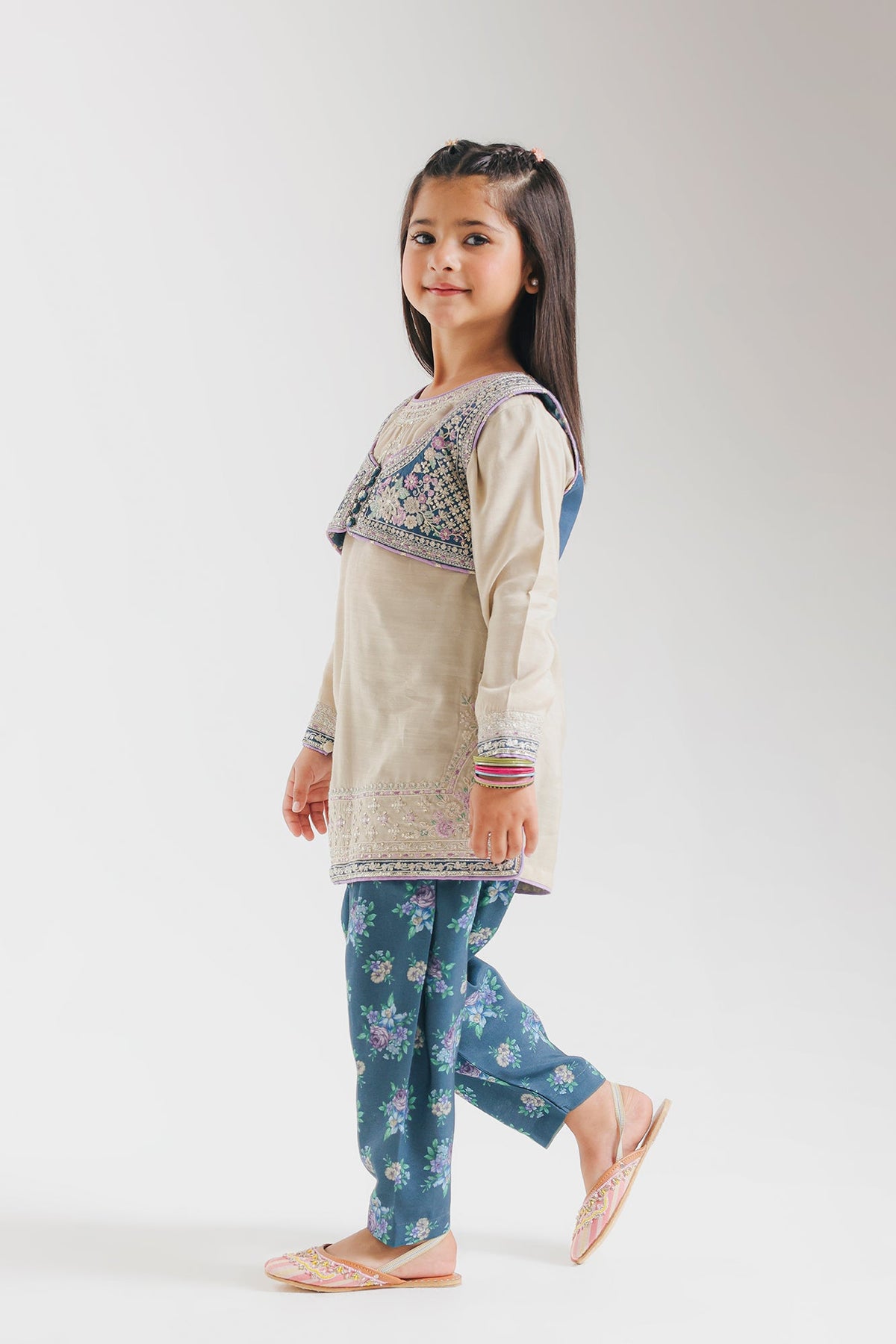 Ethnic