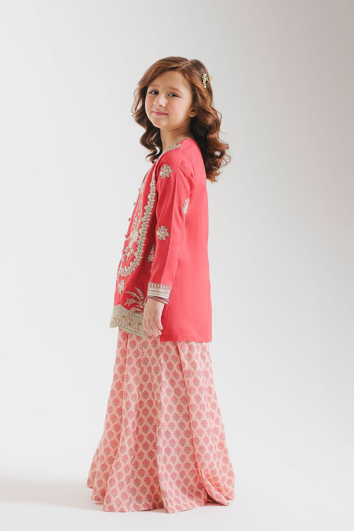 Ethnic