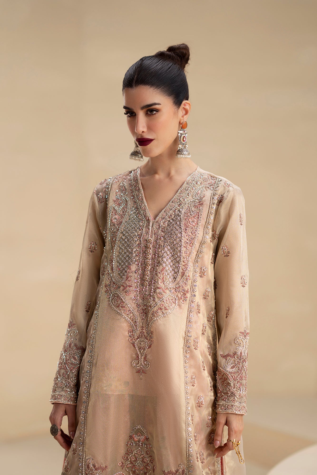 EMBROIDERED SUIT (E0843/104/131)