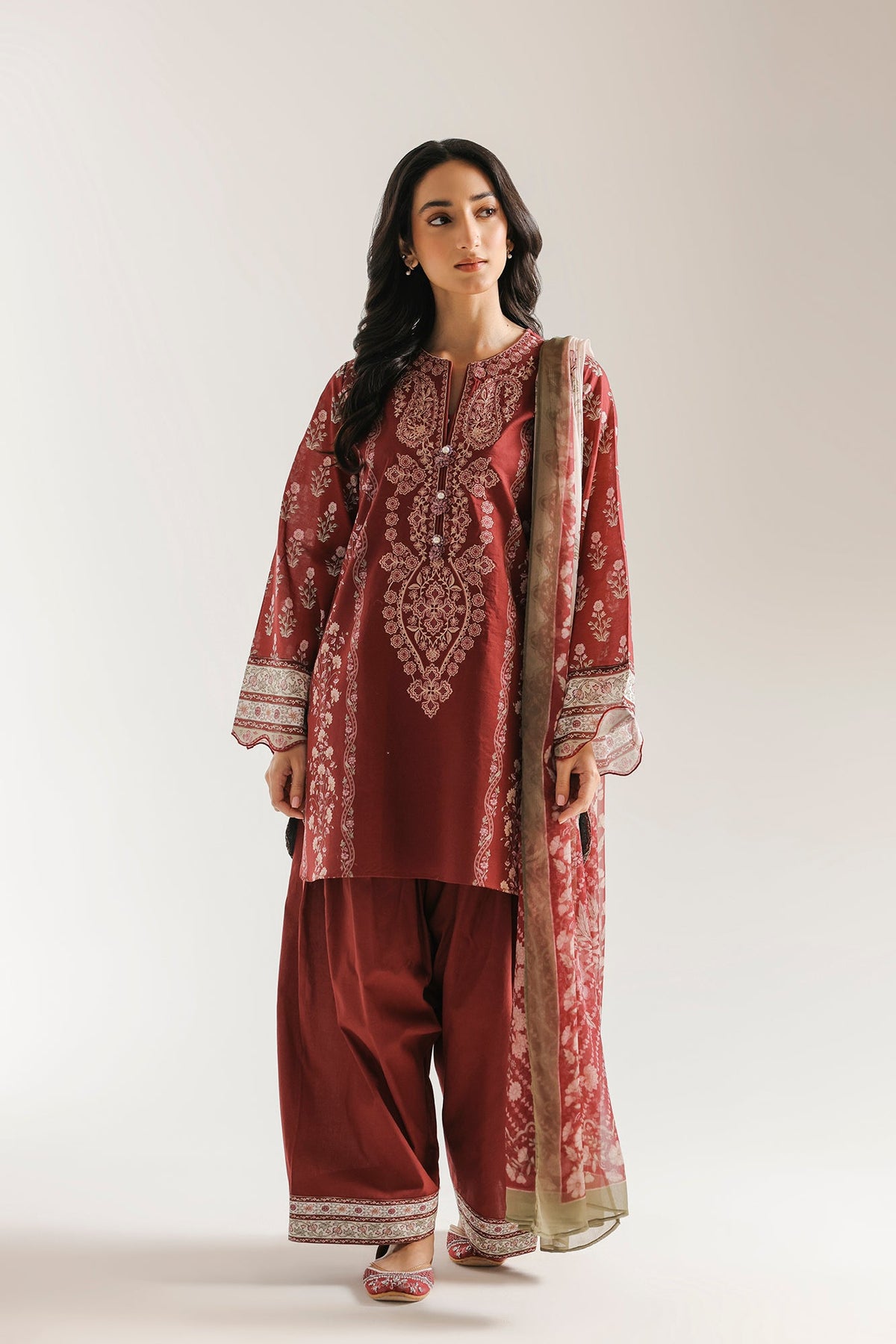 EMBROIDERED SUIT (E0843/203/403)