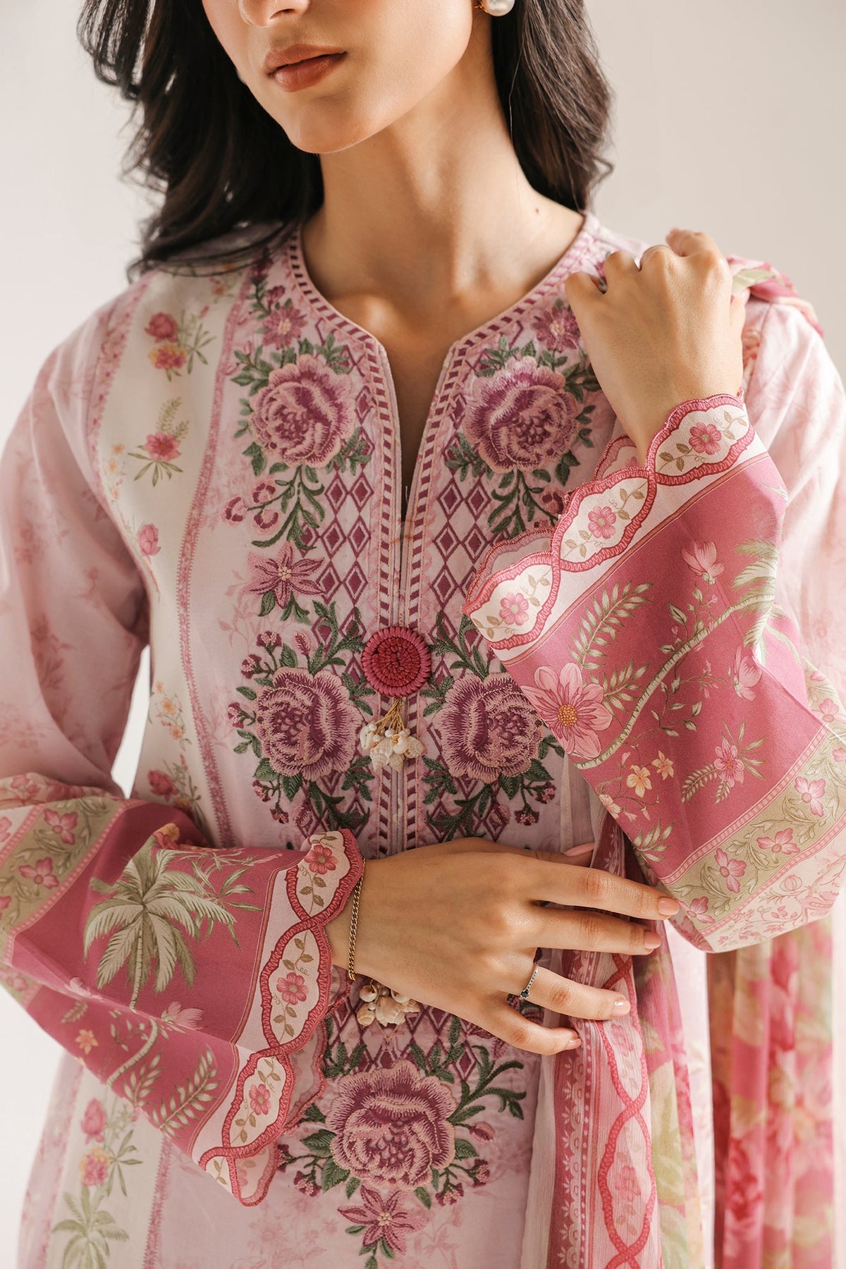 EMBROIDERED SUIT (E0850/203/513)