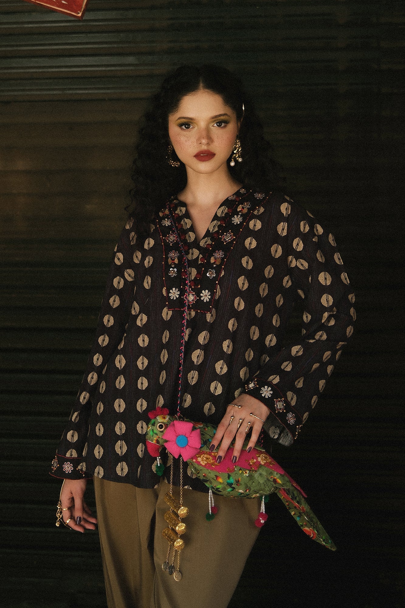 KURTI (E0852/119/902)
