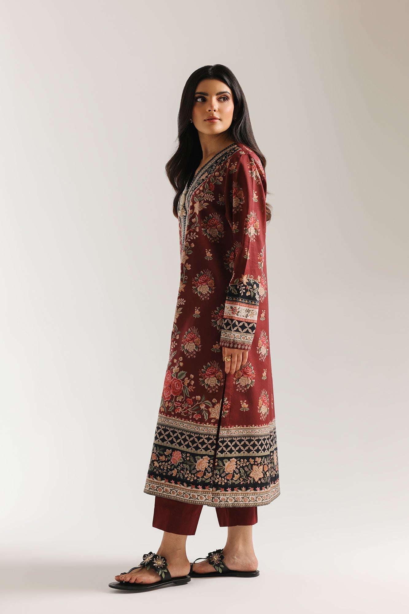 https://cdn.shopify.com/s/files/1/2290/7917/files/E0883-202-319_3.jpg?v=1774526114