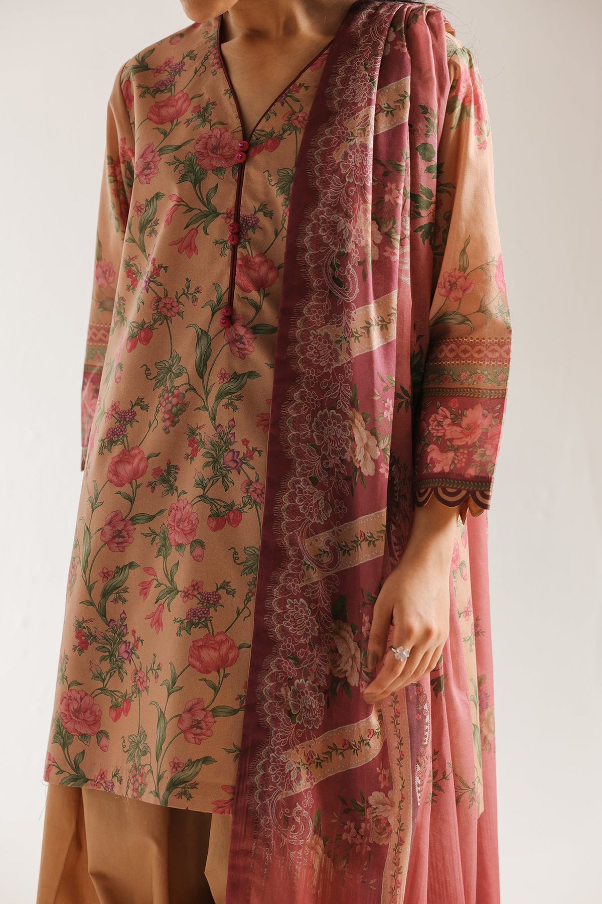 EMBROIDERED SUIT (E0888/202/813)