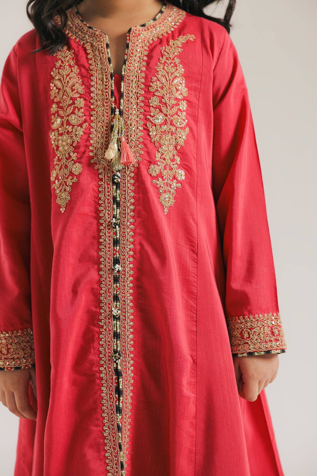 EMBROIDERED SUIT (E0911/404/313 E0911/304/313)