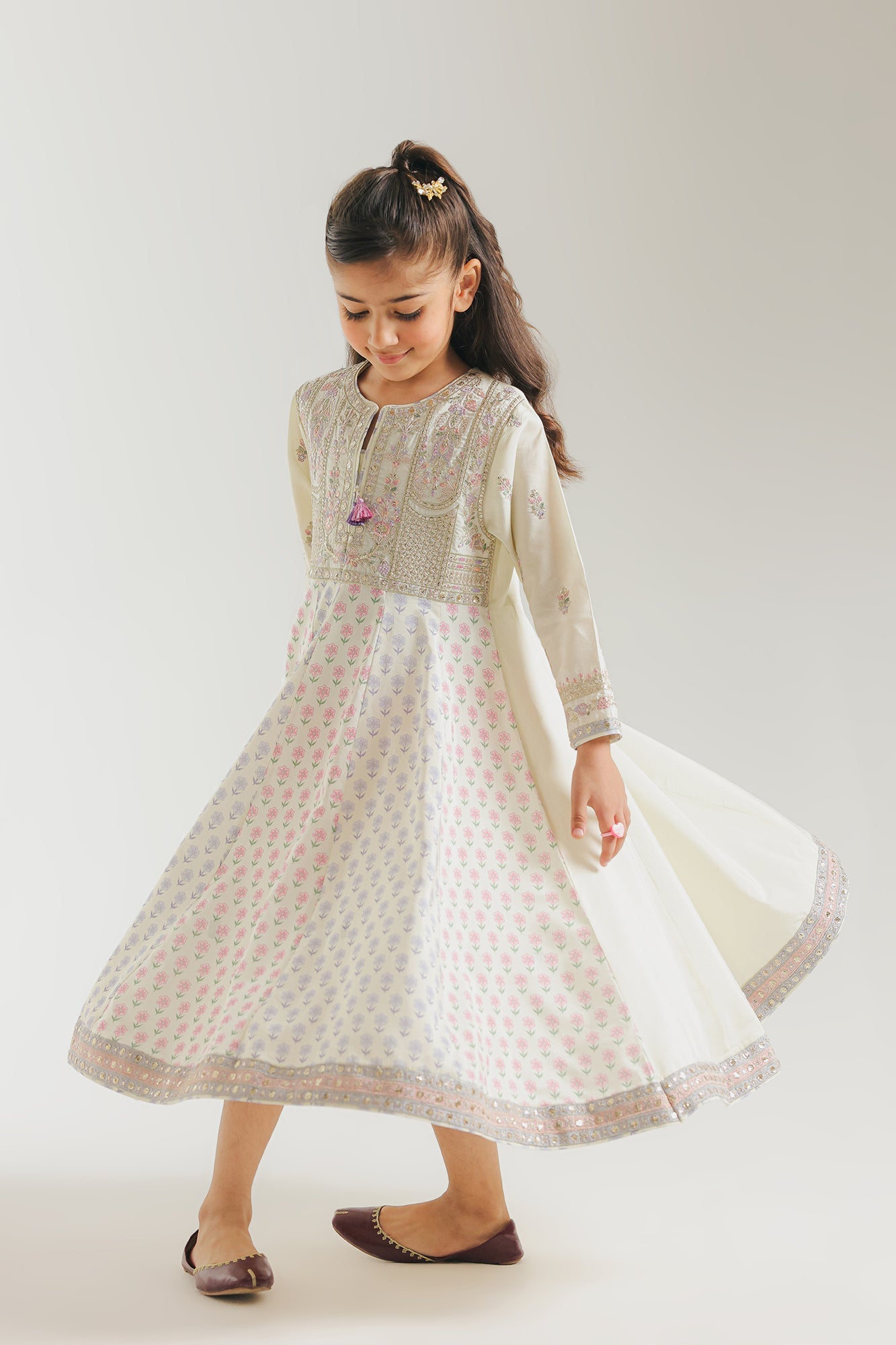 EMBROIDERED DRESS (E0927/404/005 E0927/304/005)