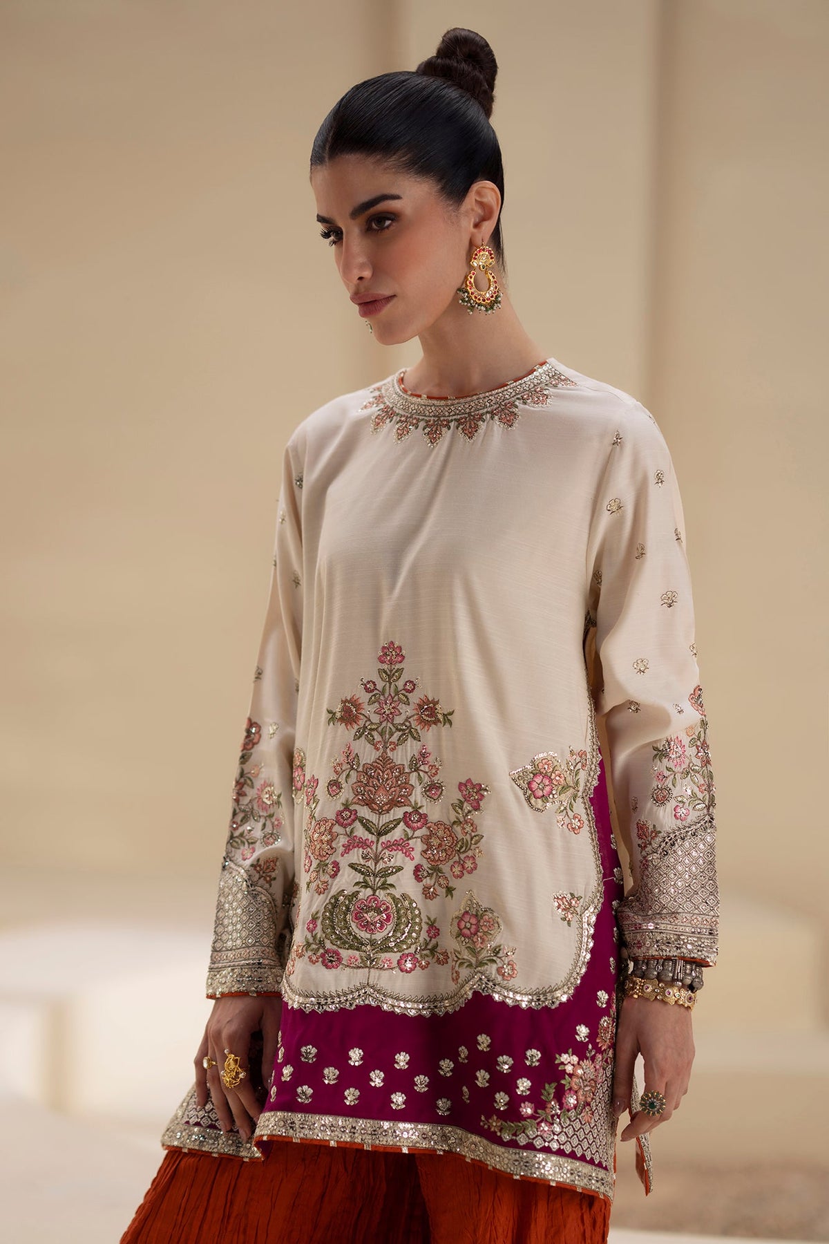 EMBROIDERED SUIT (E0931/104/004)