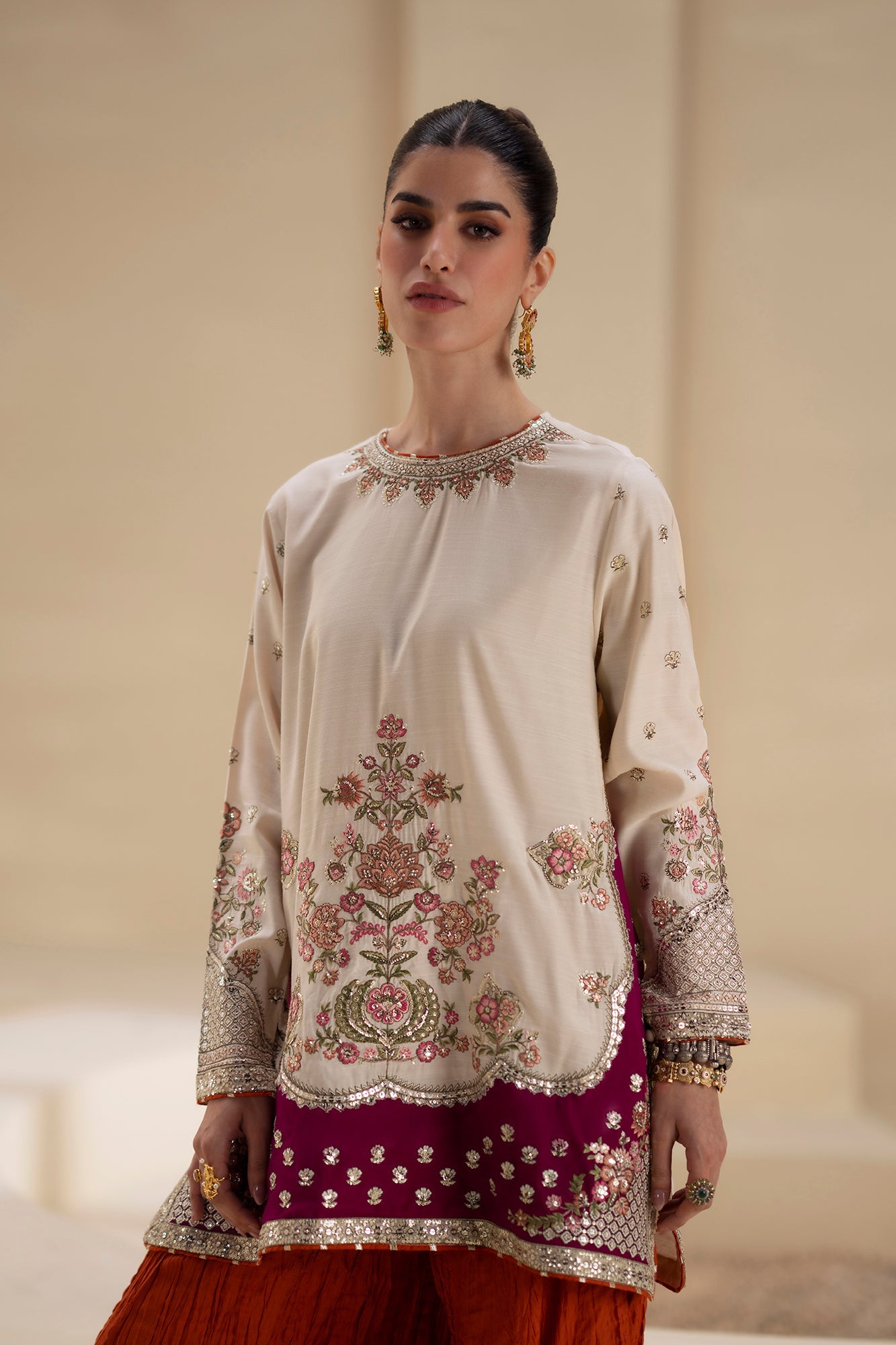 EMBROIDERED SUIT (E0931/104/004)