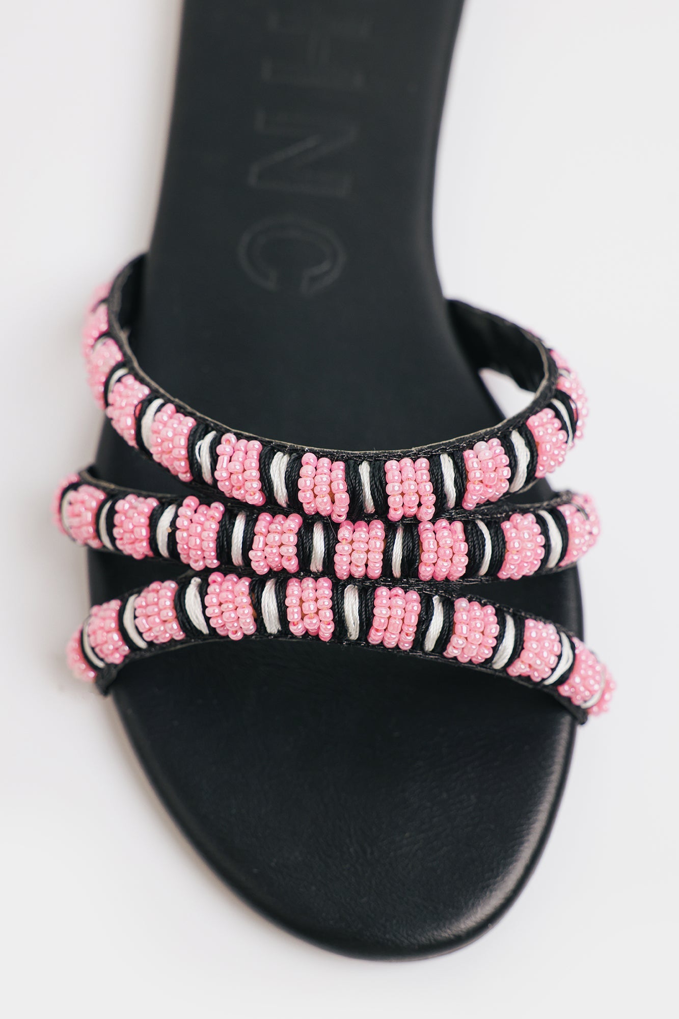 https://cdn.shopify.com/s/files/1/2290/7917/files/E0956-109-316_5.jpg?v=1742278507