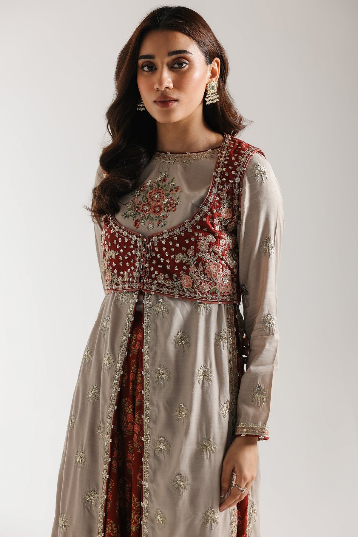 EMBROIDERED SUIT (E0959/104/003)