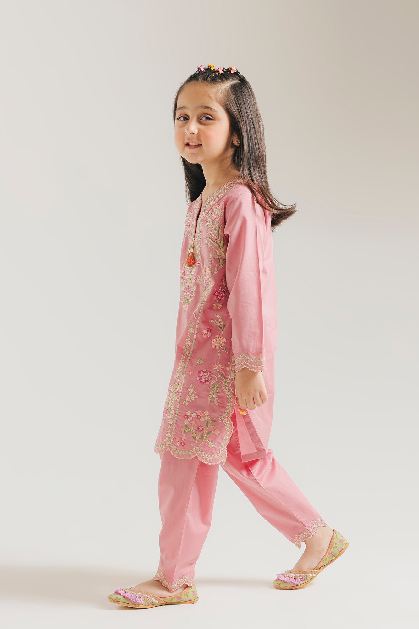 EMBROIDERED SUIT (E0974/404/412 E0974/304/412)