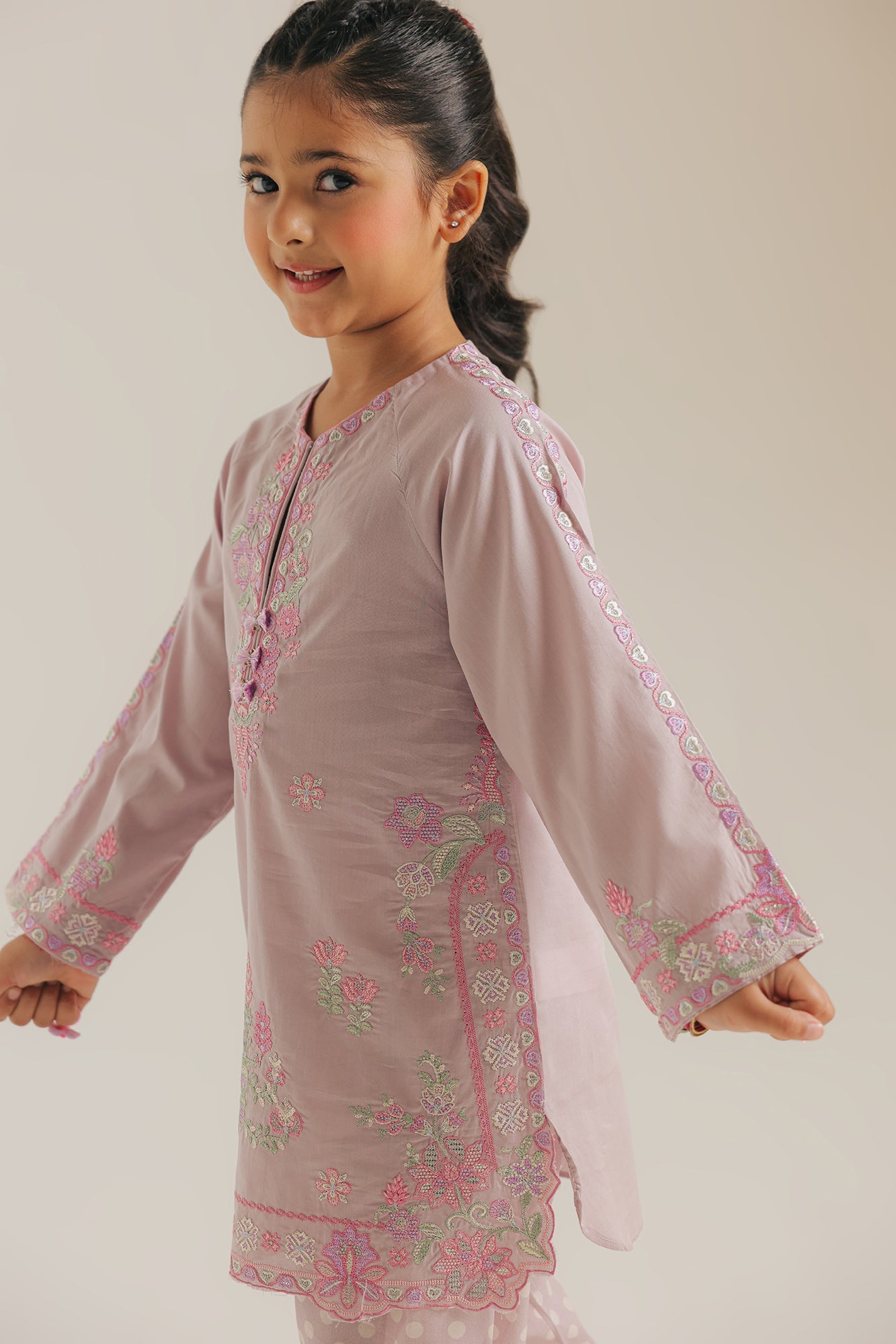 EMBROIDERED SUIT (E0989/404/531 E0989/304/531)