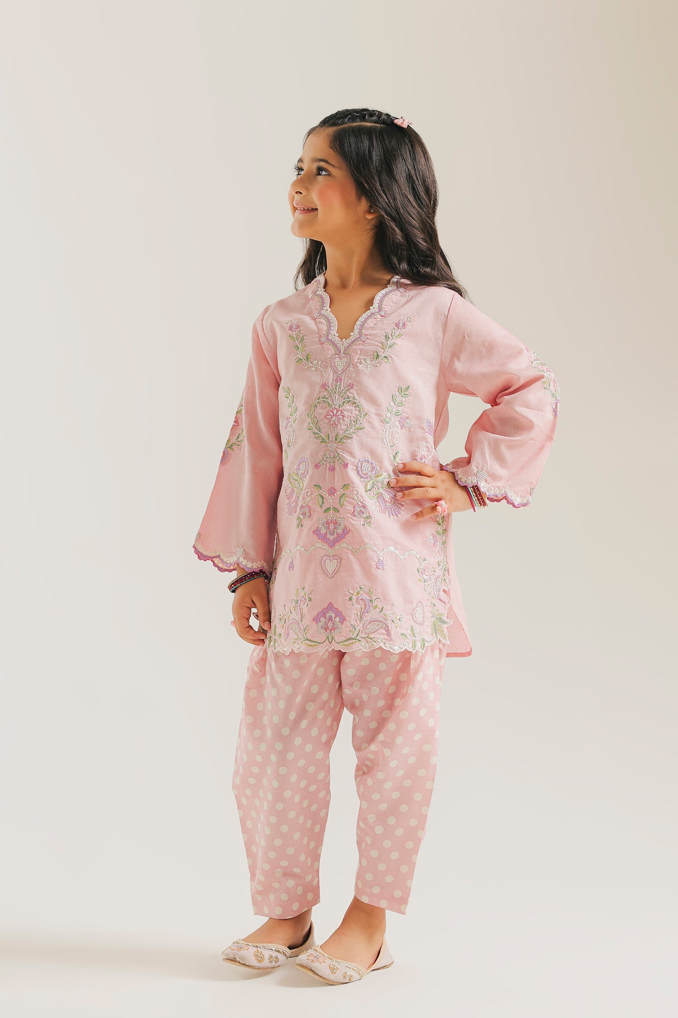 EMBROIDERED SUIT (E0998/404/427 E0998/304/427)