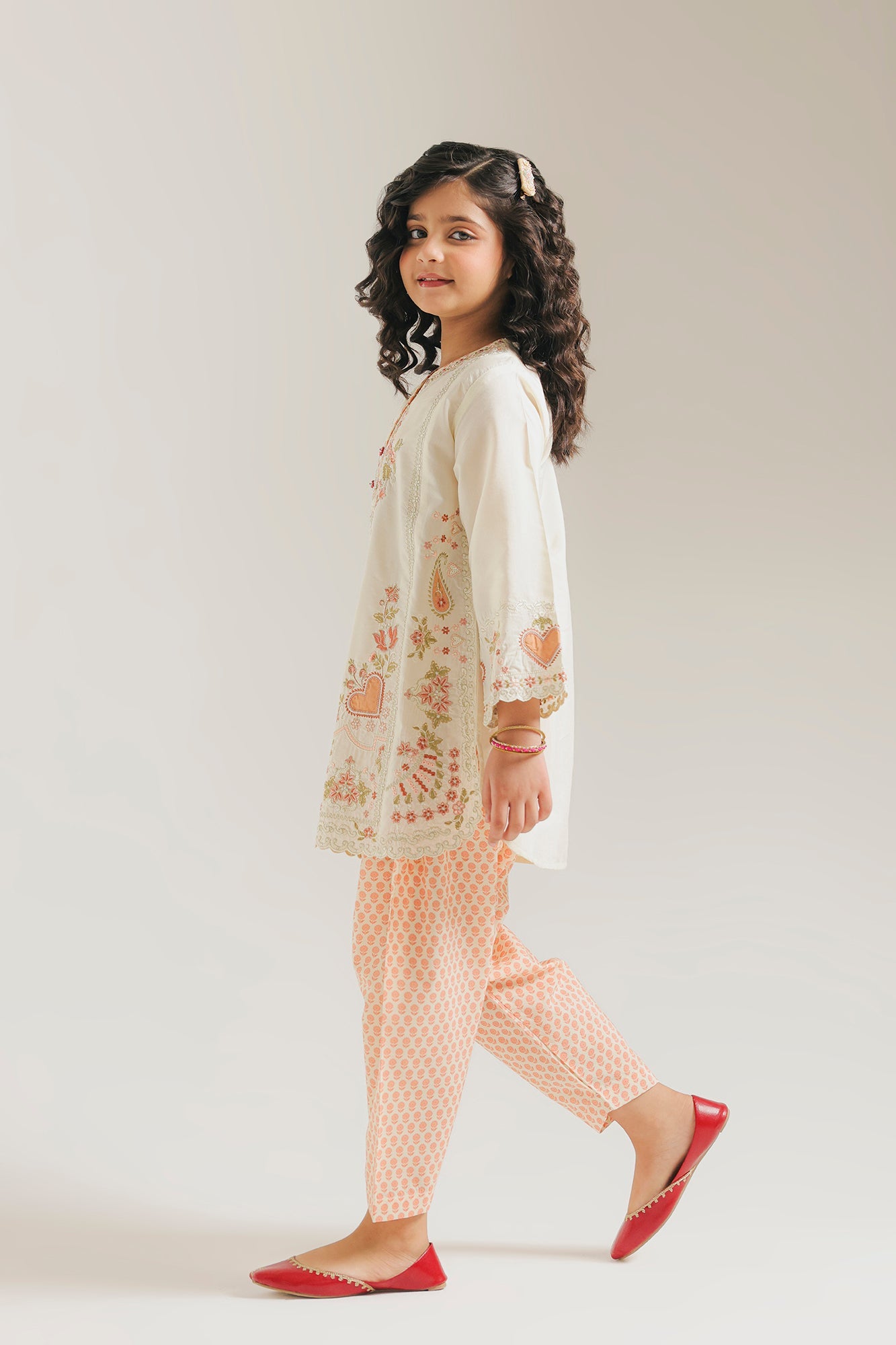 EMBROIDERED SUIT (E0999/404/002 E0999/304/002)