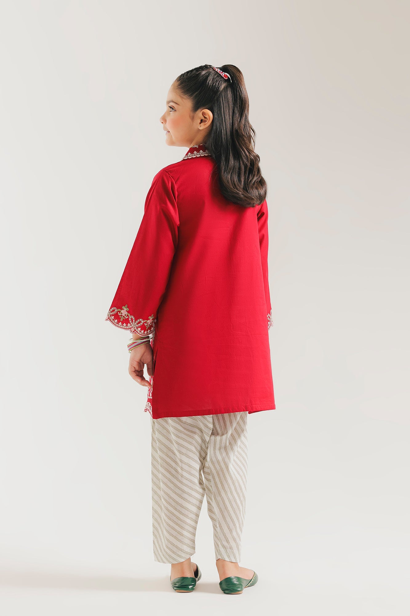 EMBROIDERED SUIT (E1001/404/305 E1001/304/305)